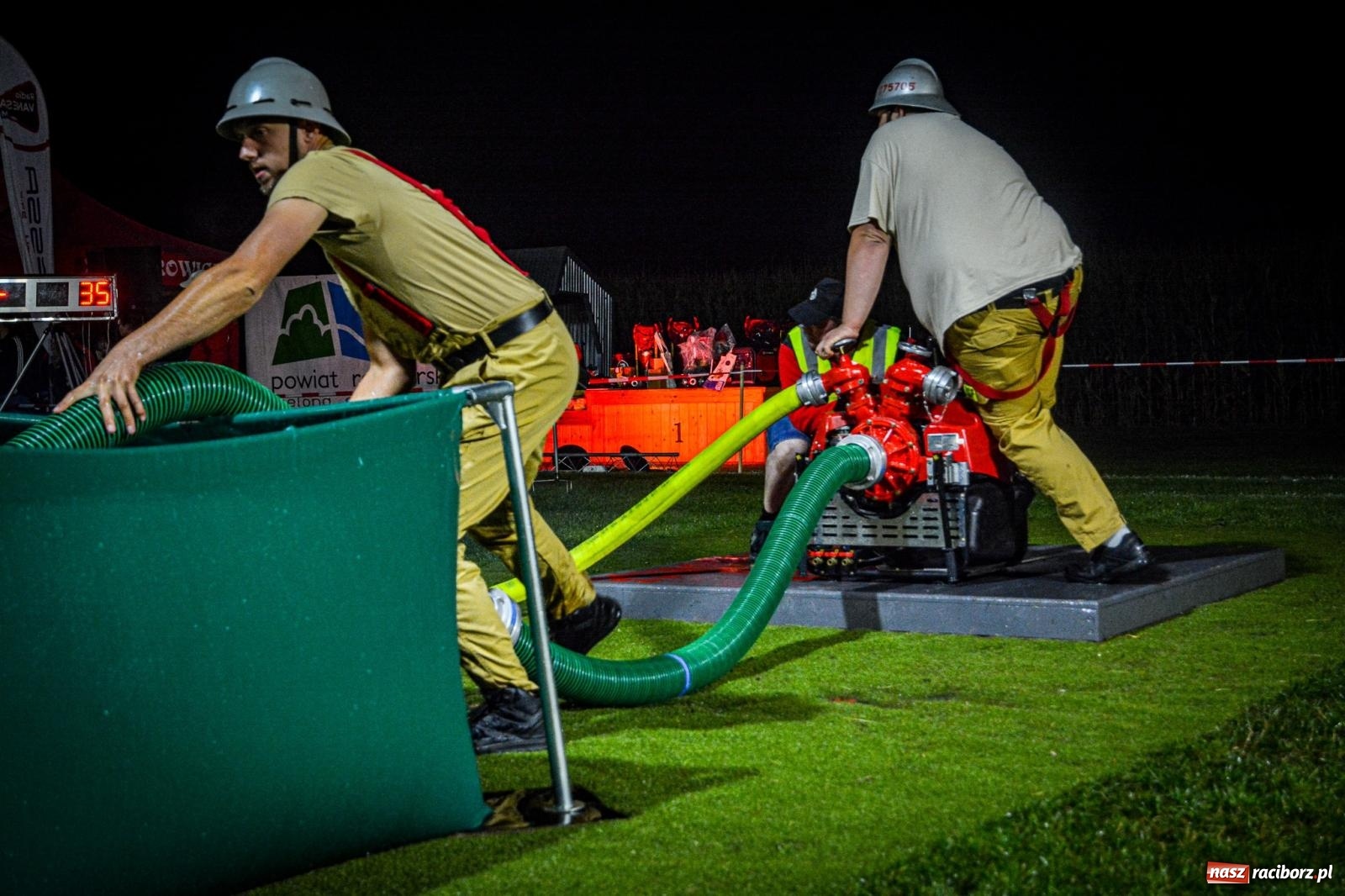 Zdjęcie w galerii na portalu naszraciborz.pl: Samborowicki Armagedon z rekordami toru. OSP Samborowice i OSP Bolesław najszybsze wiadomości z regionu