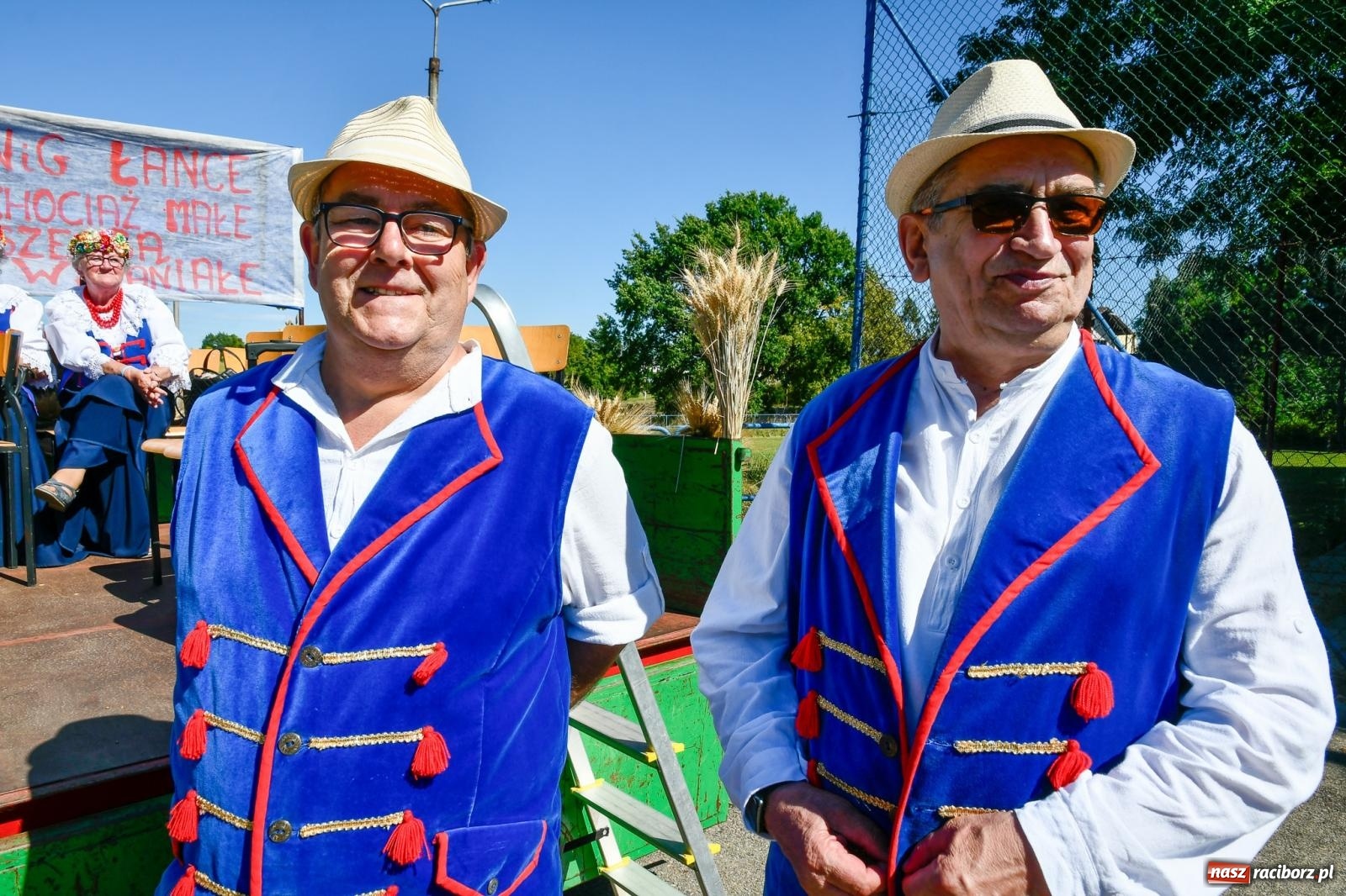 Zdjęcie w galerii na portalu naszraciborz.pl: Dożynkowy korowód ruszył z Pogrzebienia. Święto plonów trwa w Kornowacu [FOTO i WIDEO] wiadomości z regionu