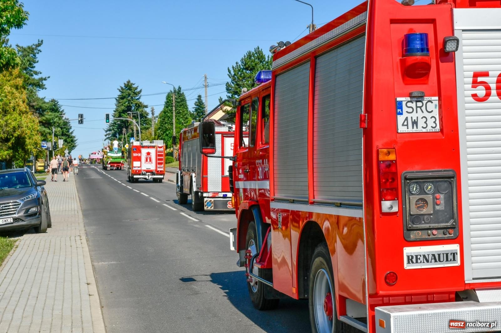 Zdjęcie w galerii na portalu naszraciborz.pl: Dożynkowy korowód ruszył z Pogrzebienia. Święto plonów trwa w Kornowacu [FOTO i WIDEO] wiadomości z regionu