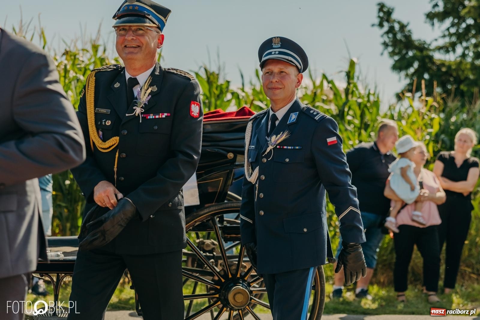 Zdjęcie w galerii na portalu naszraciborz.pl: Dożynki w Kornowacu na bis. Chleb, korowód i podziękowanie za tegoroczne plony wiadomości z regionu