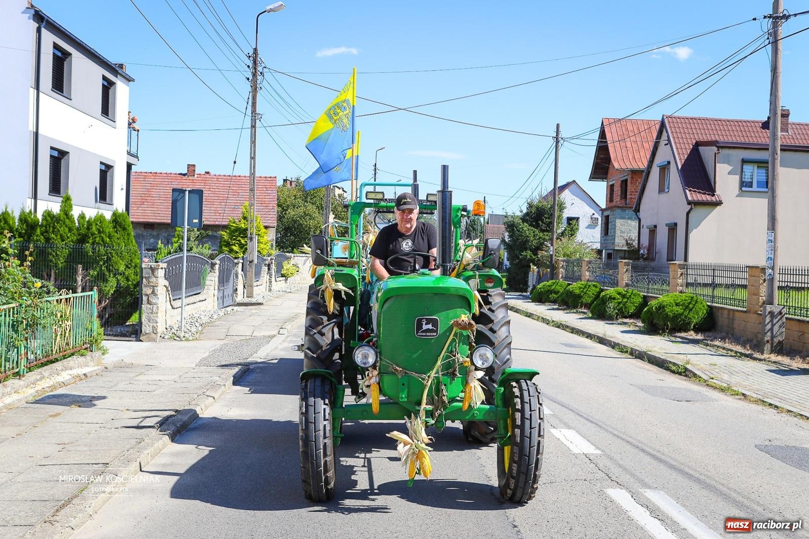 Zdjęcie w galerii na portalu naszraciborz.pl: Dożynki w Rudniku. Korowód i wspólna zabawa zwieńczyły święto plonów [FOTO i WIDEO] wiadomości z regionu