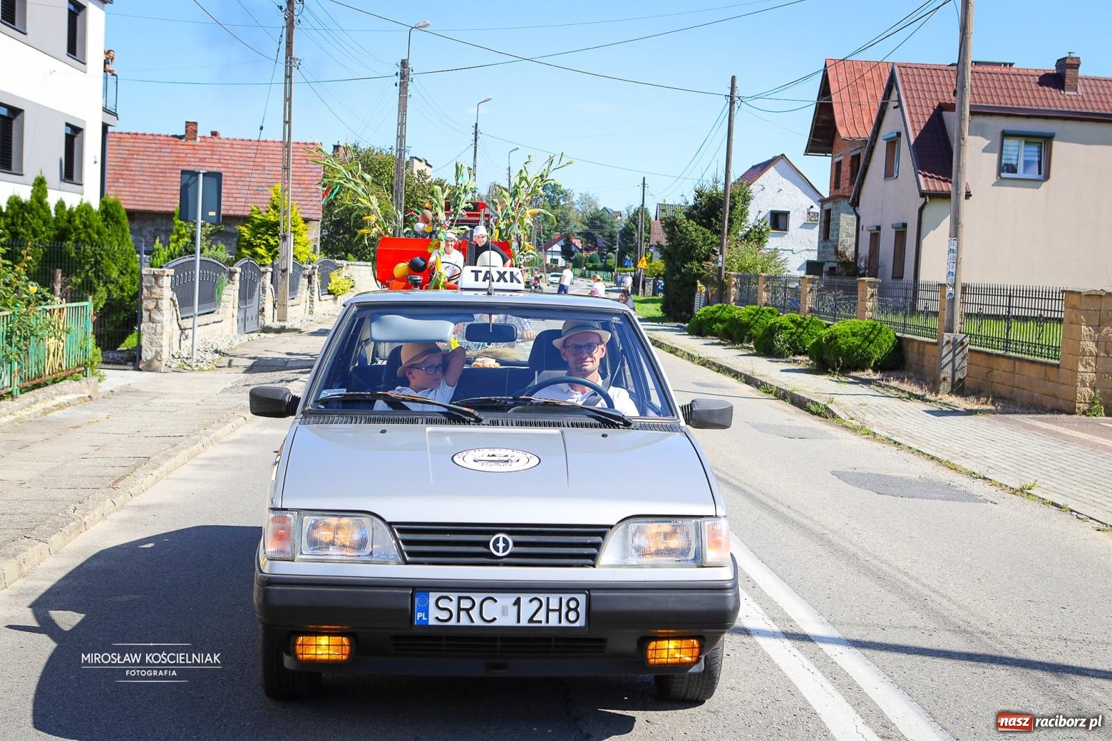 Zdjęcie w galerii na portalu naszraciborz.pl: Dożynki w Rudniku. Korowód i wspólna zabawa zwieńczyły święto plonów [FOTO i WIDEO] wiadomości z regionu