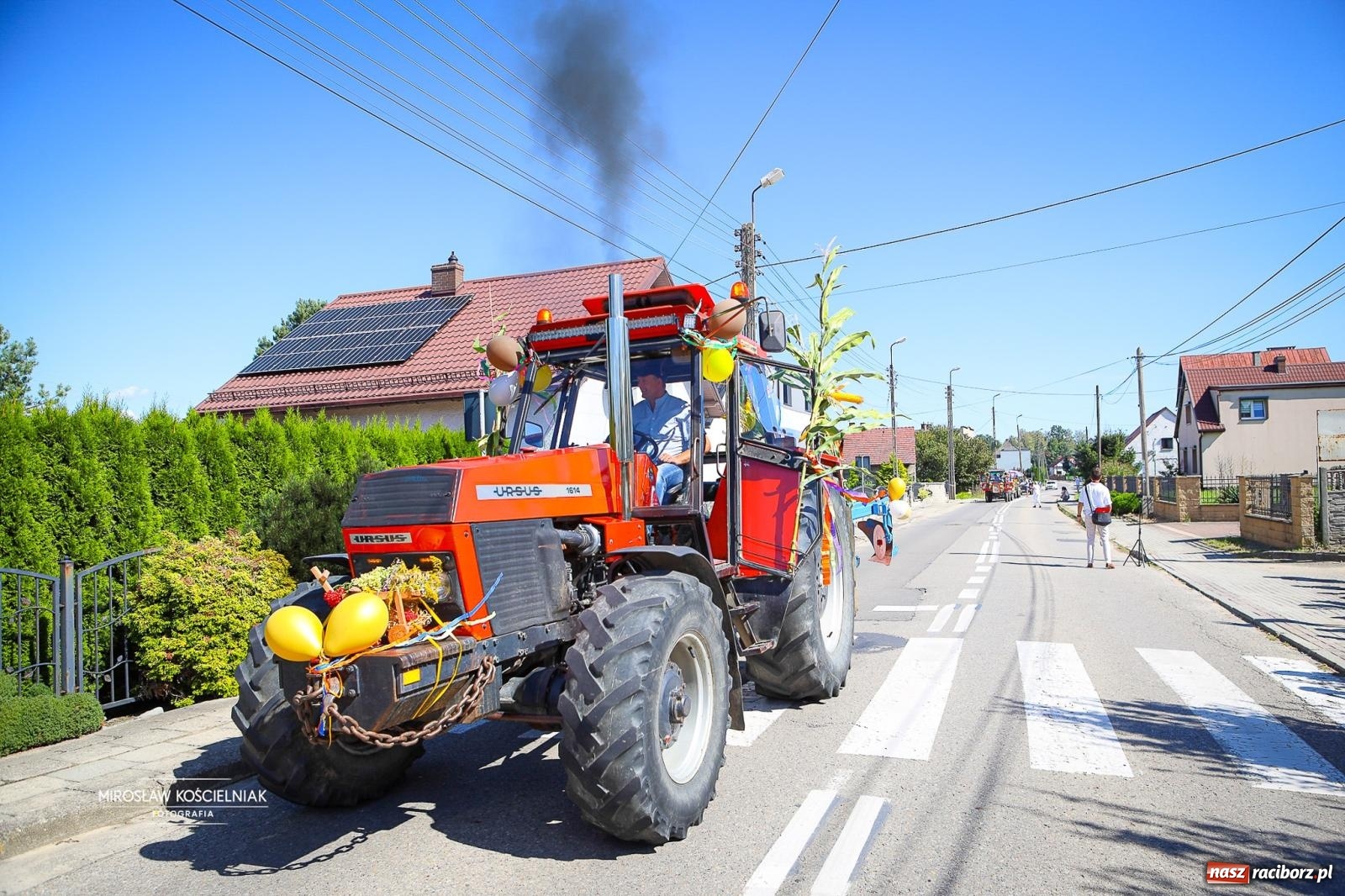 Zdjęcie w galerii na portalu naszraciborz.pl: Dożynki w Rudniku. Korowód i wspólna zabawa zwieńczyły święto plonów [FOTO i WIDEO] wiadomości z regionu