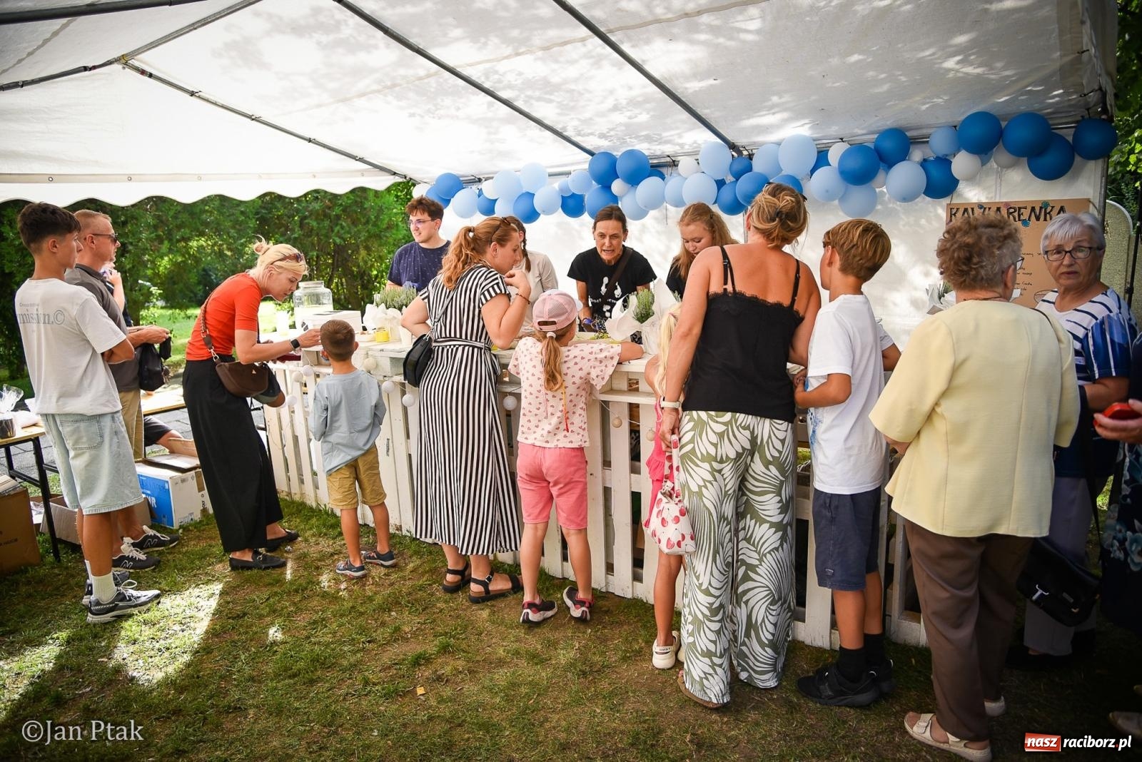 Zdjęcie w galerii na portalu naszraciborz.pl: Muzyka, teatr i wspólne świętowanie. Za nami XXXV Festiwal Spotkałem Pana w Raciborzu wiadomości z regionu