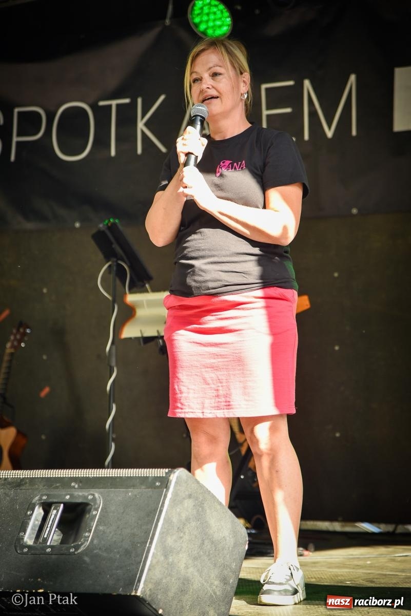 Zdjęcie w galerii na portalu naszraciborz.pl: Muzyka, teatr i wspólne świętowanie. Za nami XXXV Festiwal Spotkałem Pana w Raciborzu wiadomości z regionu
