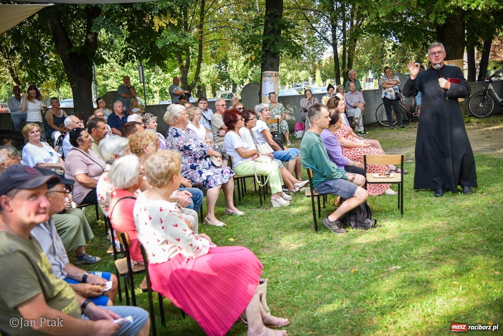 Zdjęcie w galerii na portalu naszraciborz.pl: Muzyka, teatr i wspólne świętowanie. Za nami XXXV Festiwal Spotkałem Pana w Raciborzu wiadomości z regionu