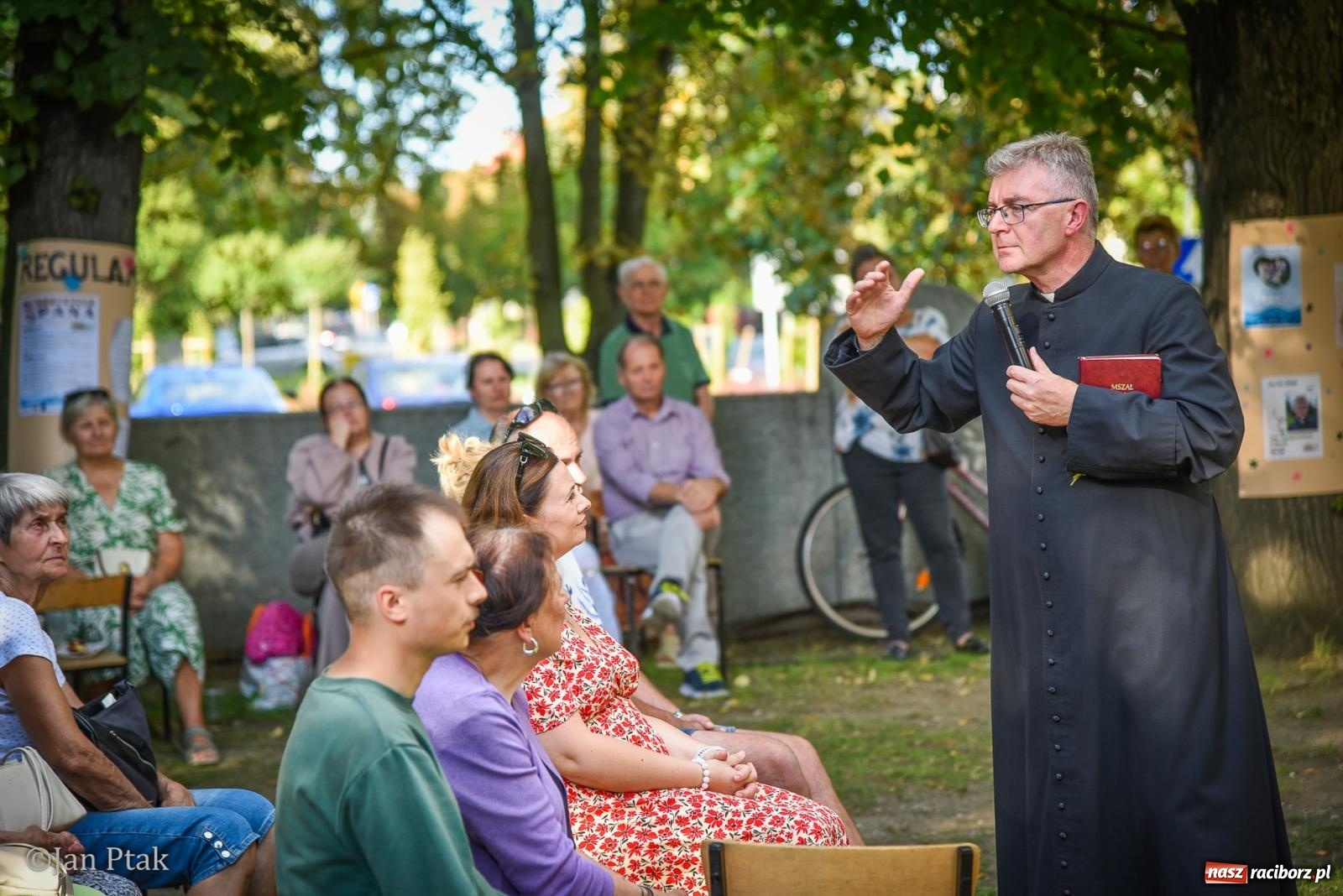Zdjęcie w galerii na portalu naszraciborz.pl: Muzyka, teatr i wspólne świętowanie. Za nami XXXV Festiwal Spotkałem Pana w Raciborzu wiadomości z regionu