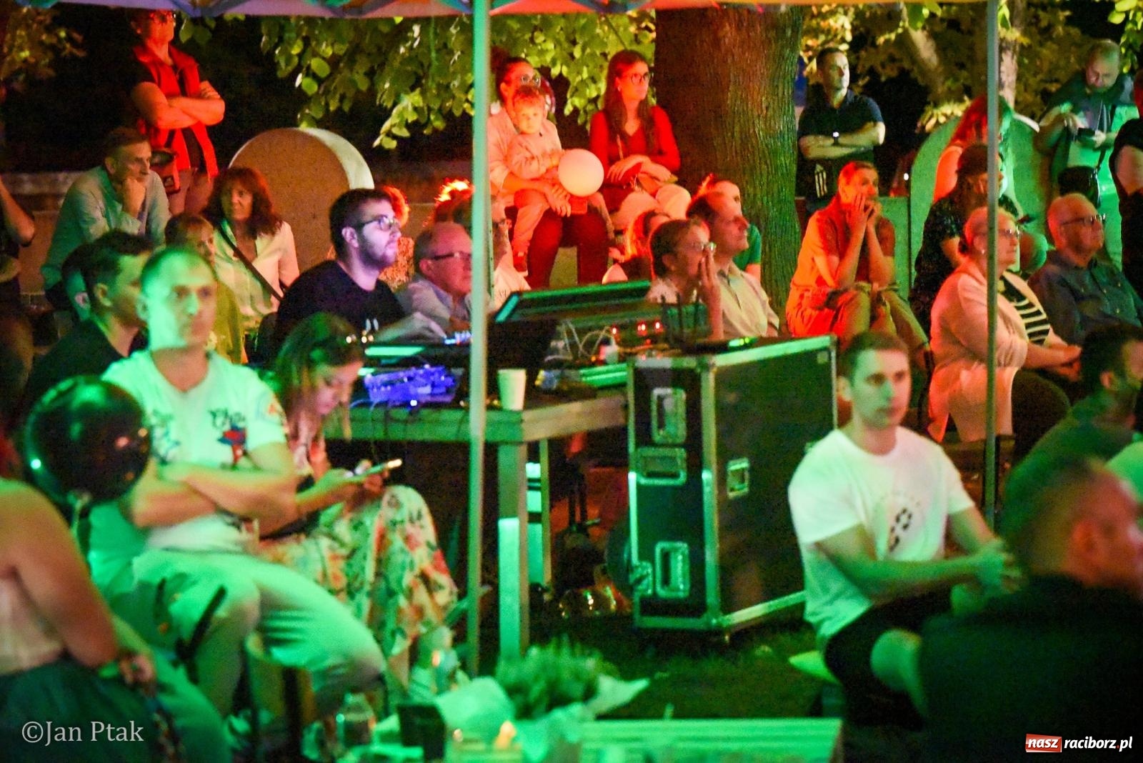 Zdjęcie w galerii na portalu naszraciborz.pl: Muzyka, teatr i wspólne świętowanie. Za nami XXXV Festiwal Spotkałem Pana w Raciborzu wiadomości z regionu
