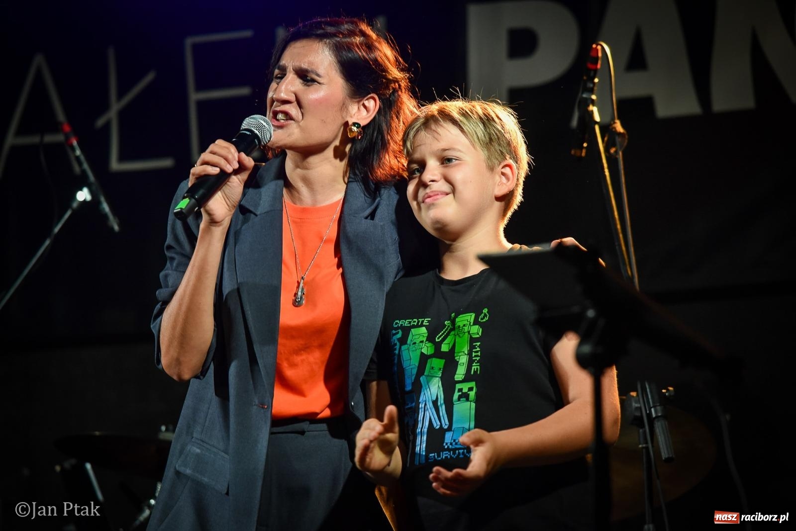 Zdjęcie w galerii na portalu naszraciborz.pl: Muzyka, teatr i wspólne świętowanie. Za nami XXXV Festiwal Spotkałem Pana w Raciborzu wiadomości z regionu