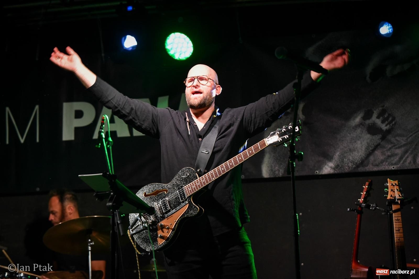Zdjęcie w galerii na portalu naszraciborz.pl: Muzyka, teatr i wspólne świętowanie. Za nami XXXV Festiwal Spotkałem Pana w Raciborzu wiadomości z regionu