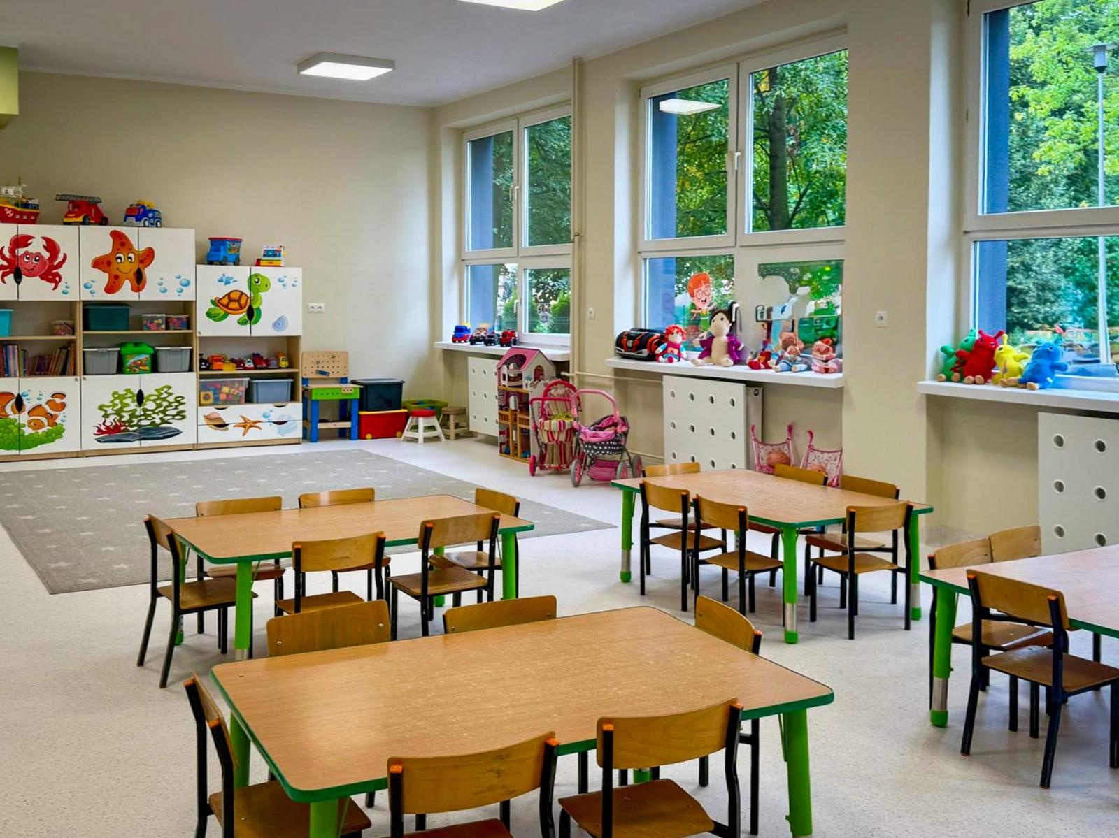 Zdjęcie w galerii na portalu naszraciborz.pl: Nowe zespoły szkolno-przedszkolne gotowe. Miasto zainwestowało w wysoki standard wiadomości z regionu