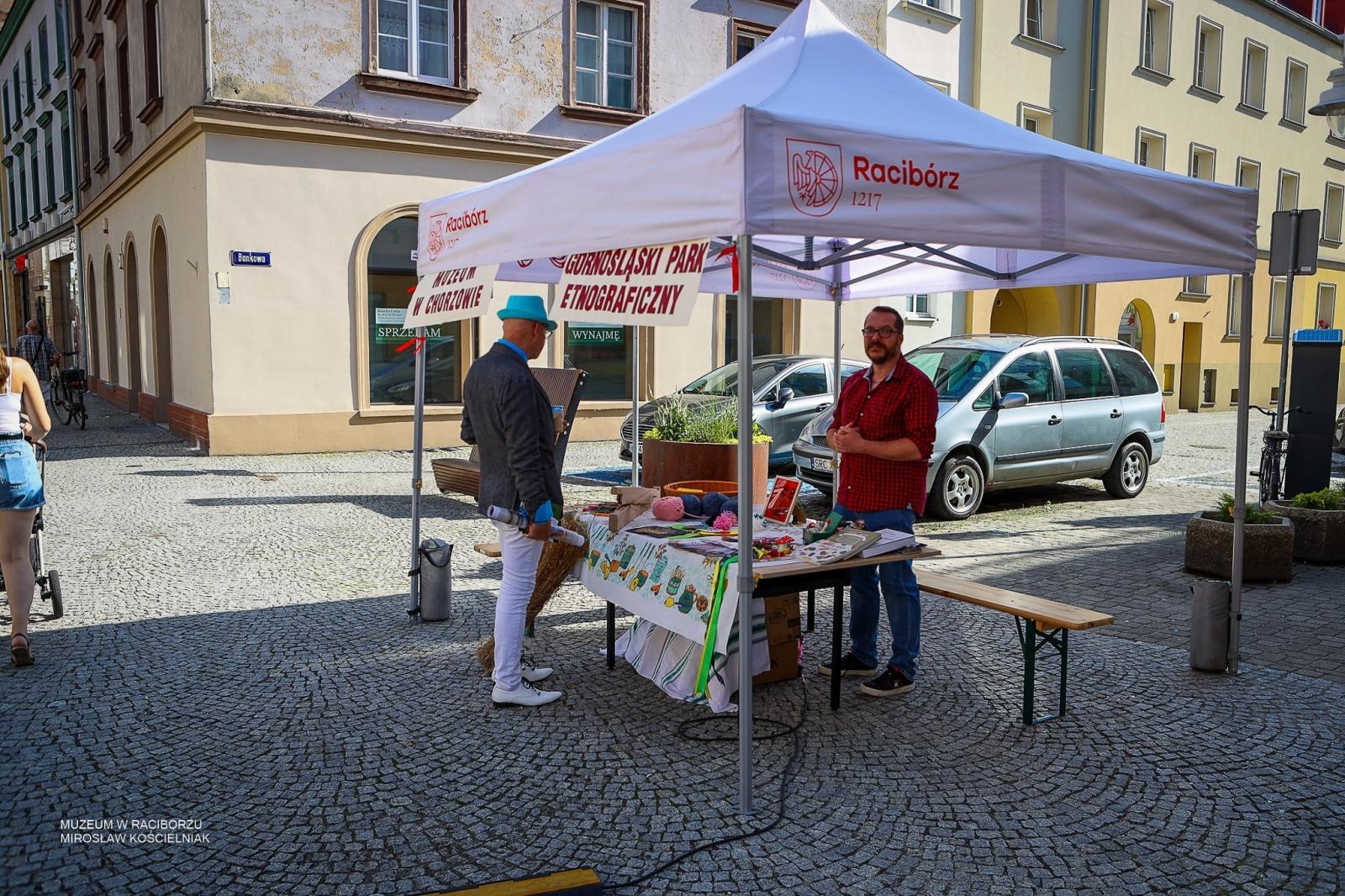 Zdjęcie w galerii na portalu naszraciborz.pl: Racibórz pełen nauki i muzealnych odkryć. Dwa festiwale za nami wiadomości z regionu