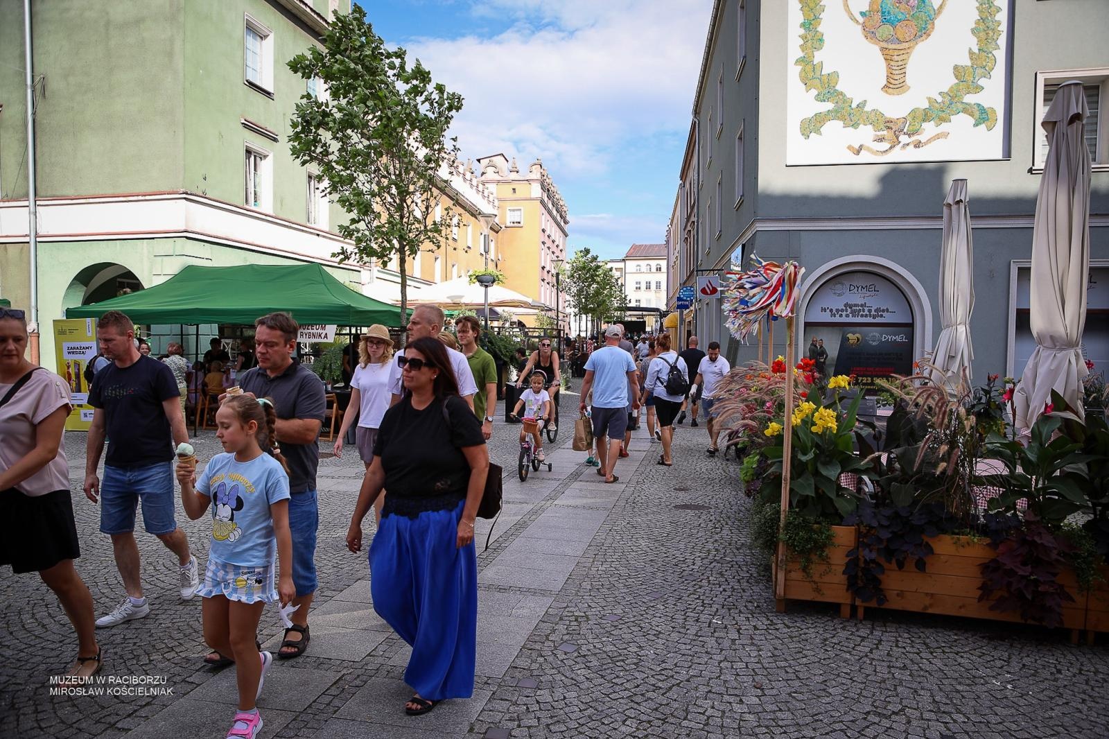 Zdjęcie w galerii na portalu naszraciborz.pl: Racibórz pełen nauki i muzealnych odkryć. Dwa festiwale za nami wiadomości z regionu