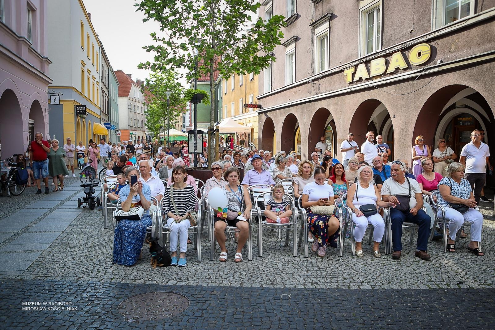 Zdjęcie w galerii na portalu naszraciborz.pl: Racibórz pełen nauki i muzealnych odkryć. Dwa festiwale za nami wiadomości z regionu