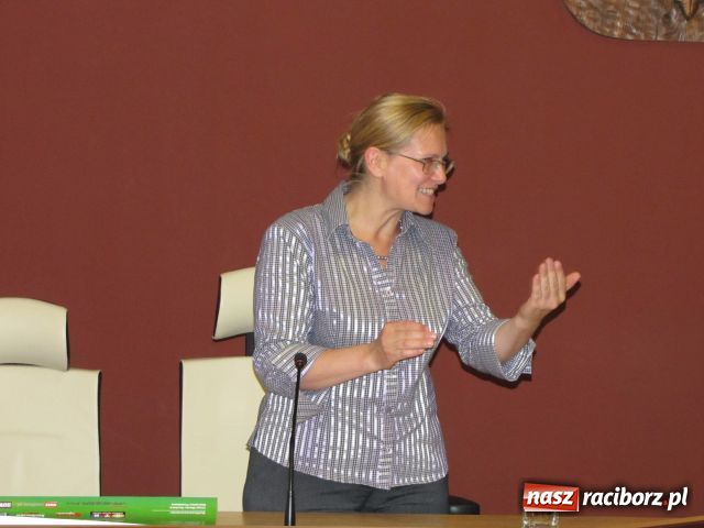 Zdjęcie w galerii na portalu naszraciborz.pl: Zatańczą Serbowie, Chorwaci i Ukraińcy... wiadomości z regionu