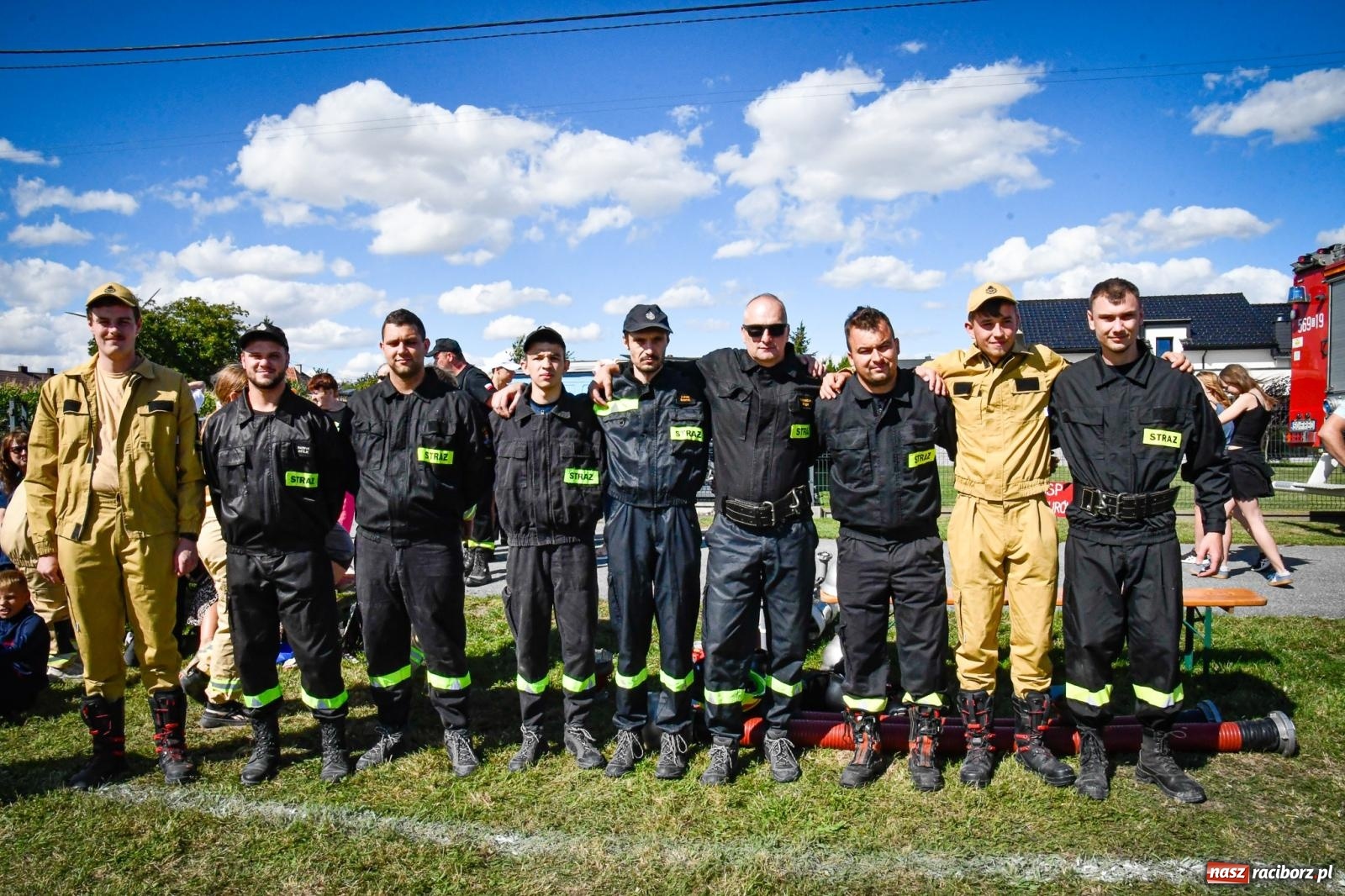 Zdjęcie w galerii na portalu naszraciborz.pl: Gospodarze, Gamów i Rudnik triumfują w gminnych zawodach sportowo-pożarniczych w Sławikowie [FOTO i WIDEO] wiadomości z regionu