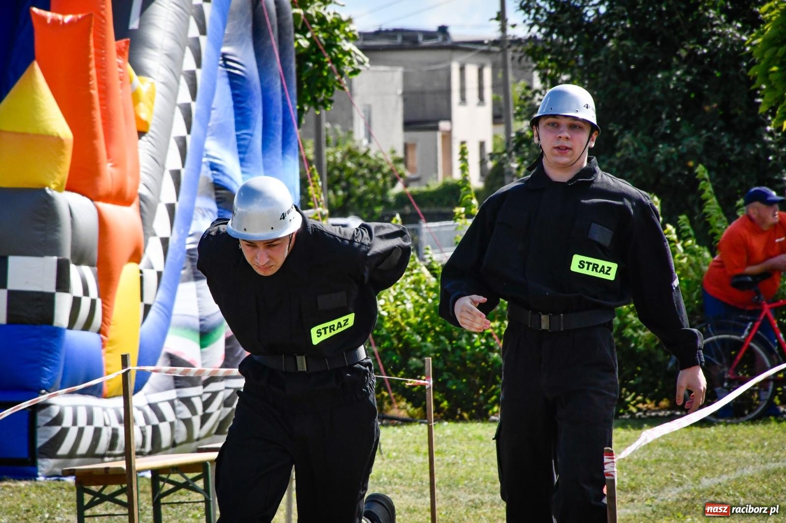 Zdjęcie w galerii na portalu naszraciborz.pl: Gospodarze, Gamów i Rudnik triumfują w gminnych zawodach sportowo-pożarniczych w Sławikowie [FOTO i WIDEO] wiadomości z regionu