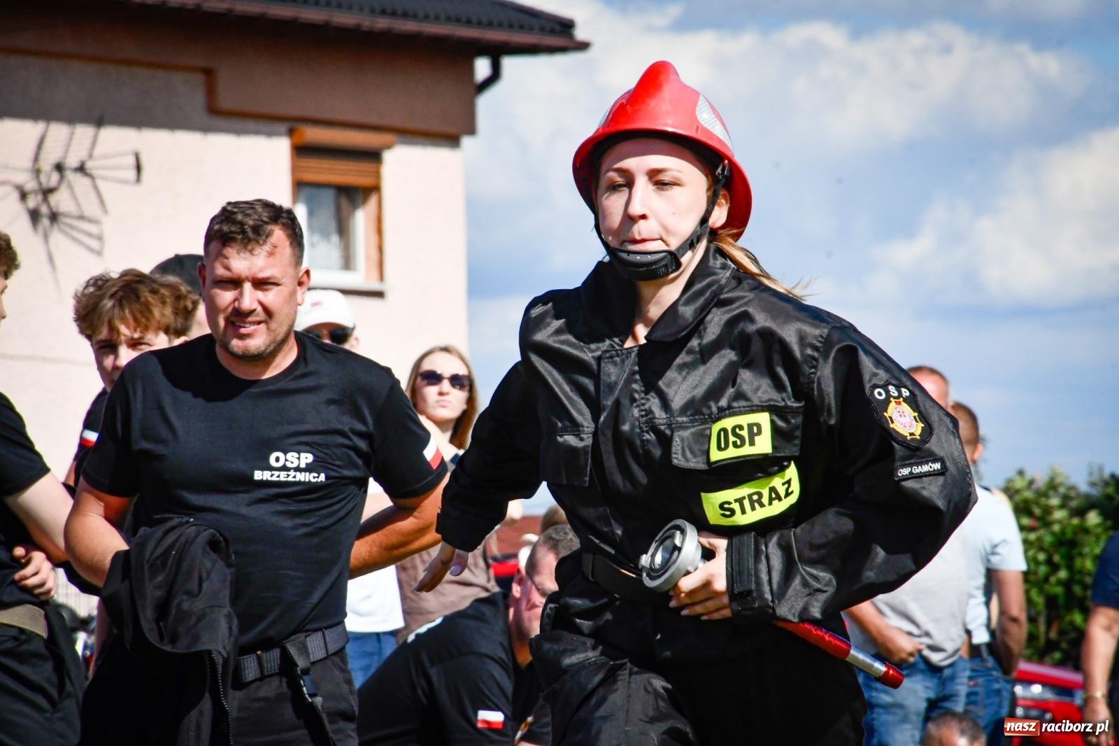 Zdjęcie w galerii na portalu naszraciborz.pl: Gospodarze, Gamów i Rudnik triumfują w gminnych zawodach sportowo-pożarniczych w Sławikowie [FOTO i WIDEO] wiadomości z regionu