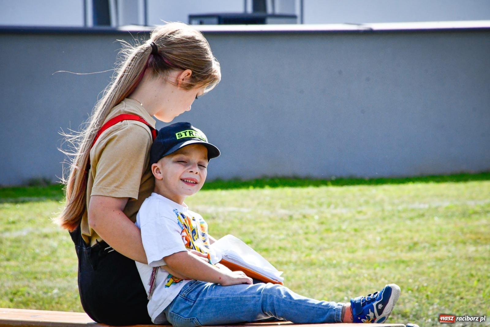 Zdjęcie w galerii na portalu naszraciborz.pl: Gospodarze, Gamów i Rudnik triumfują w gminnych zawodach sportowo-pożarniczych w Sławikowie [FOTO i WIDEO] wiadomości z regionu