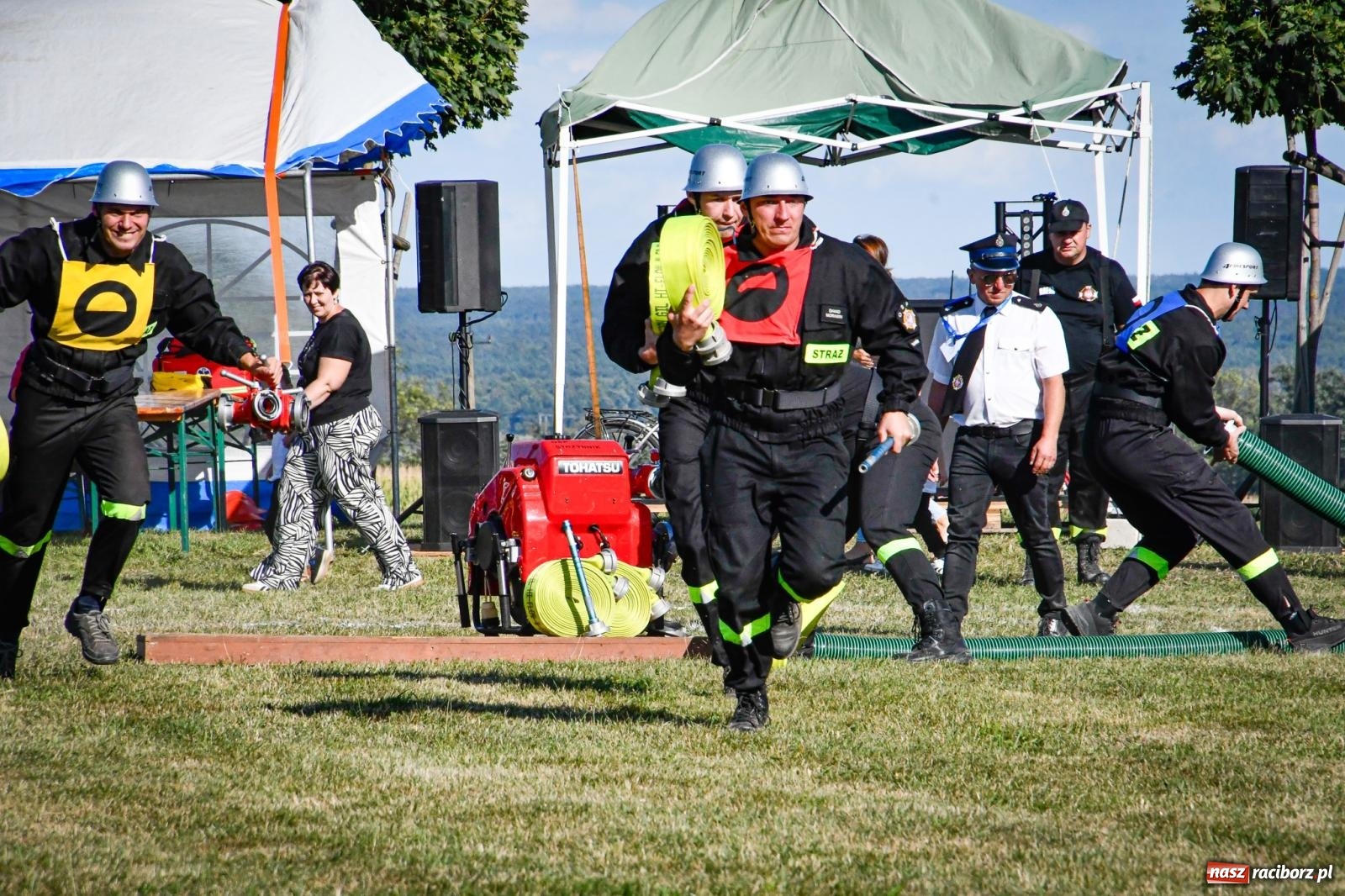 Zdjęcie w galerii na portalu naszraciborz.pl: Gospodarze, Gamów i Rudnik triumfują w gminnych zawodach sportowo-pożarniczych w Sławikowie [FOTO i WIDEO] wiadomości z regionu