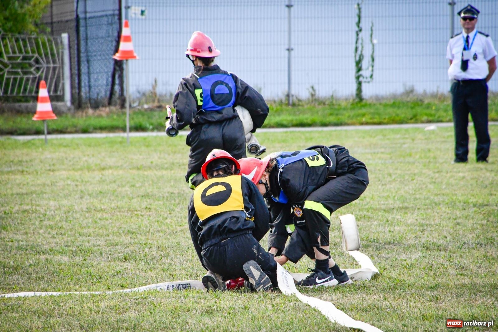 Zdjęcie w galerii na portalu naszraciborz.pl: Gospodarze, Gamów i Rudnik triumfują w gminnych zawodach sportowo-pożarniczych w Sławikowie [FOTO i WIDEO] wiadomości z regionu
