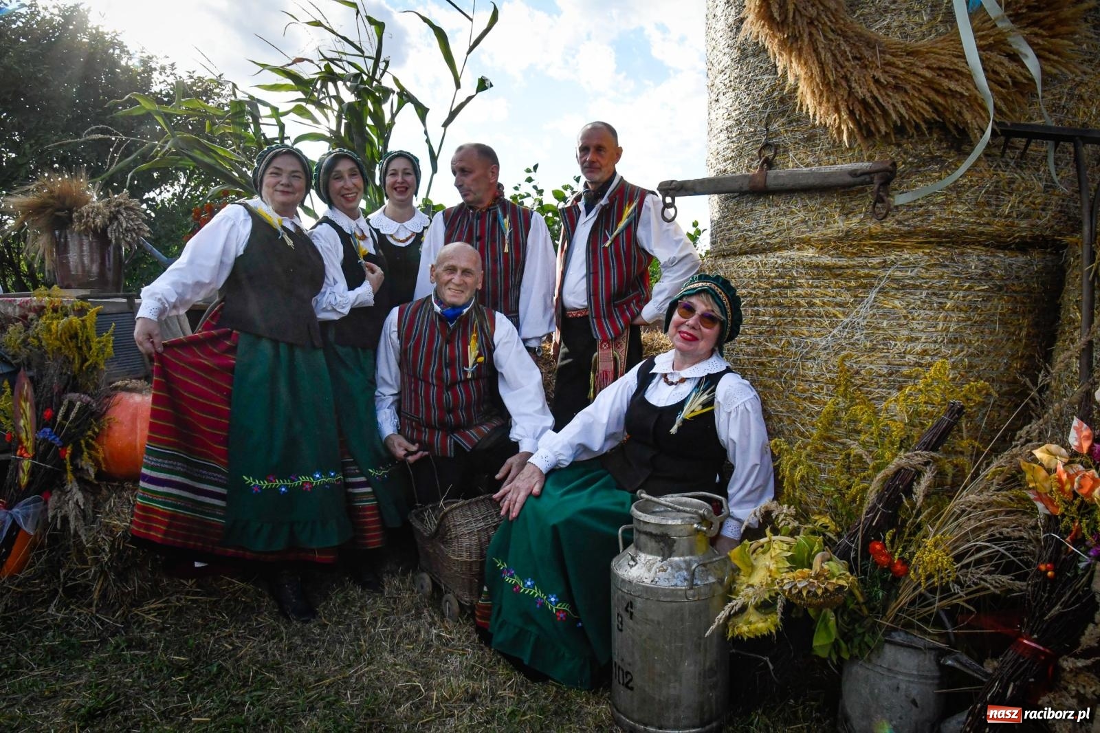 Zdjęcie w galerii na portalu naszraciborz.pl: Dożynki wiejsko-parafialne w Kobyli. Tradycja, folklor i rodzinna zabawa w międzynarodowym towarzystwie [FOTO i WIDEO] wiadomości z regionu