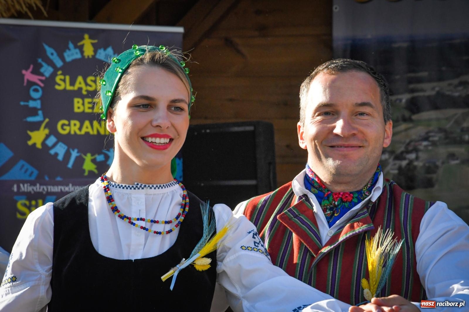 Zdjęcie w galerii na portalu naszraciborz.pl: Dożynki wiejsko-parafialne w Kobyli. Tradycja, folklor i rodzinna zabawa w międzynarodowym towarzystwie [FOTO i WIDEO] wiadomości z regionu