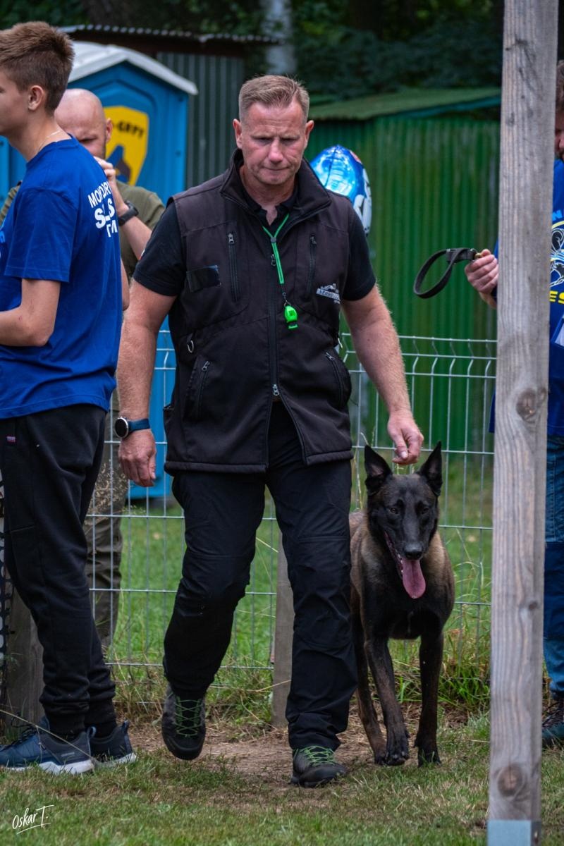 Zdjęcie w galerii na portalu naszraciborz.pl: Międzynarodowe emocje i psy wysokiej klasy. Pierwszy dzień zawodów Mondioringu w Babicach za nami [FOTO] wiadomości z regionu