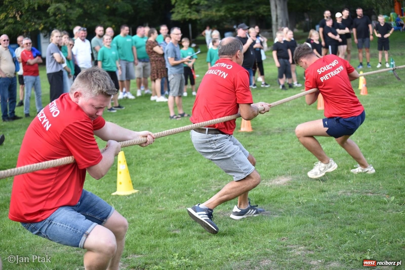 Zdjęcie w galerii na portalu naszraciborz.pl: Borucin po raz trzeci z Pucharem Burmistrza Krzanowic [FOTO i WIDEO] wiadomości z regionu