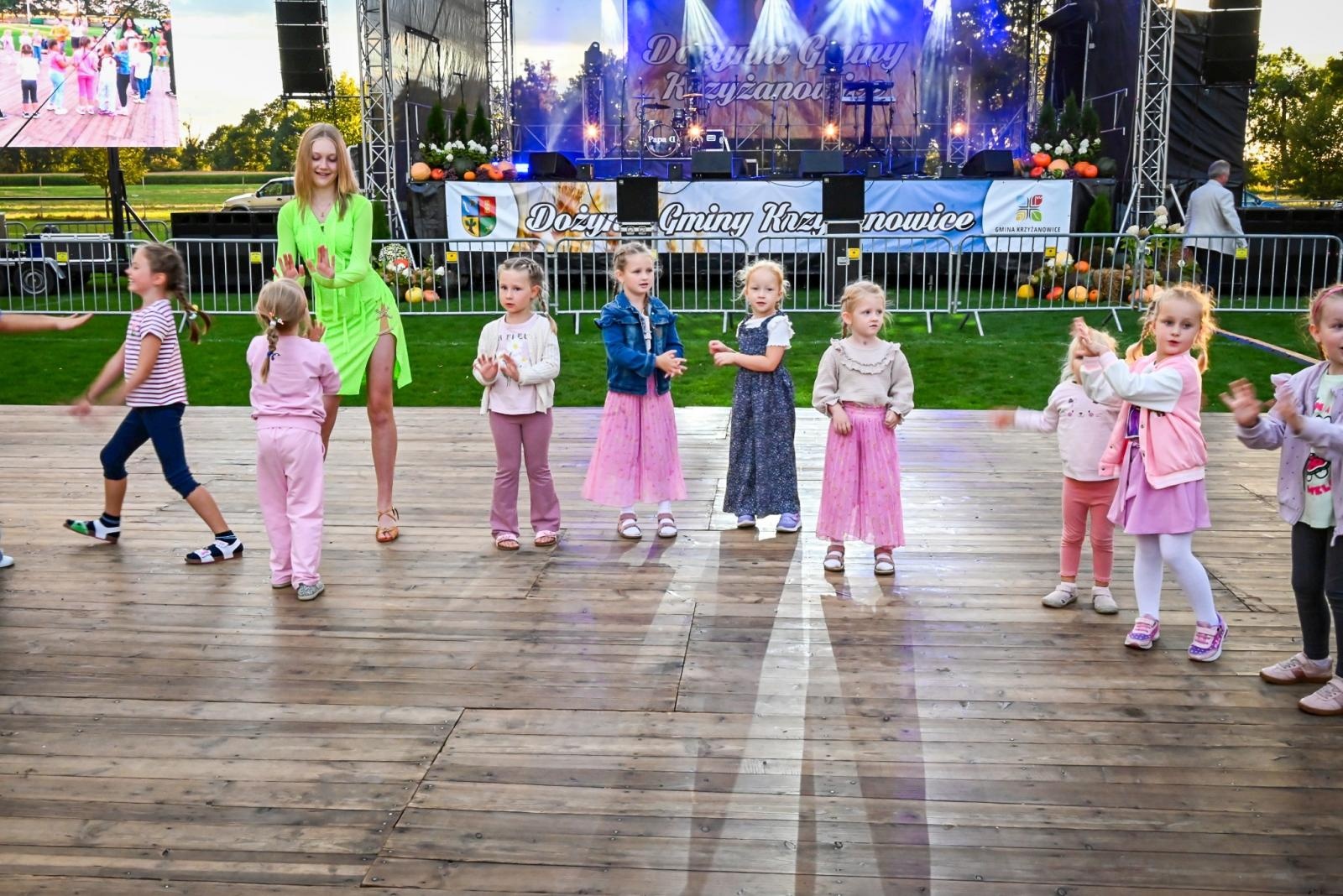 Zdjęcie w galerii na portalu naszraciborz.pl: Dożynki w Bieńkowicach. Pierwszy dzień za nami, dziś korowód, kabaret i zabawa [FOTO] wiadomości z regionu