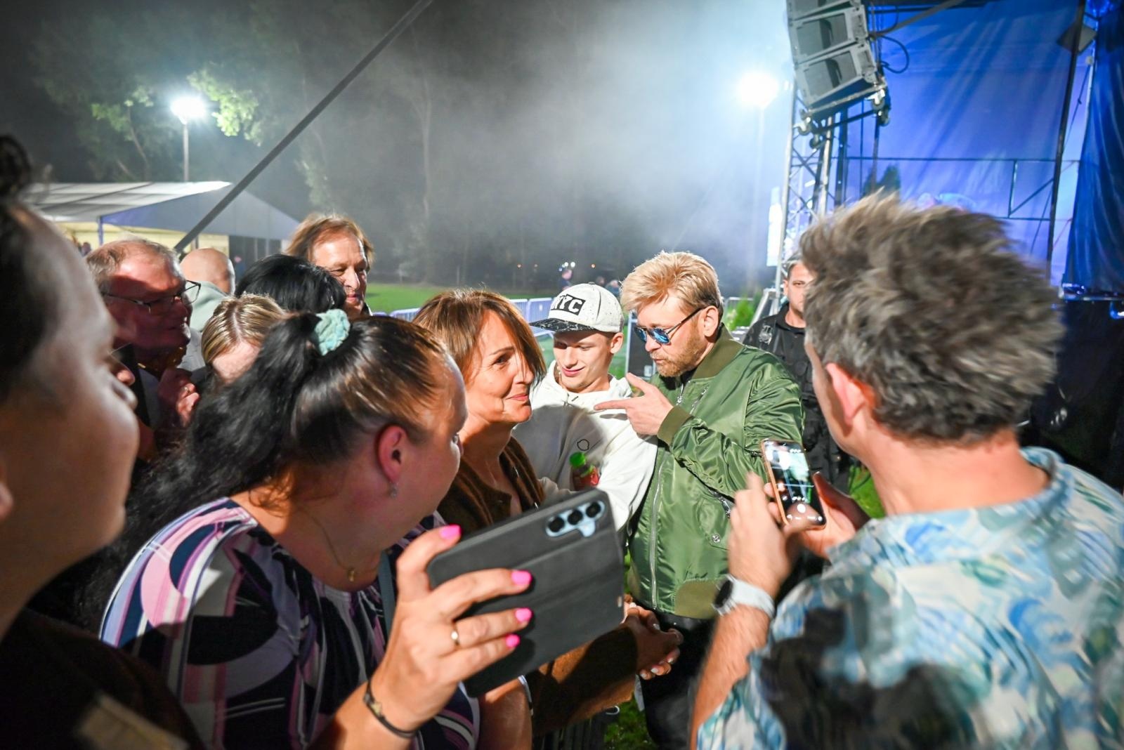 Zdjęcie w galerii na portalu naszraciborz.pl: Dożynki w Bieńkowicach. Pierwszy dzień za nami, dziś korowód, kabaret i zabawa [FOTO] wiadomości z regionu