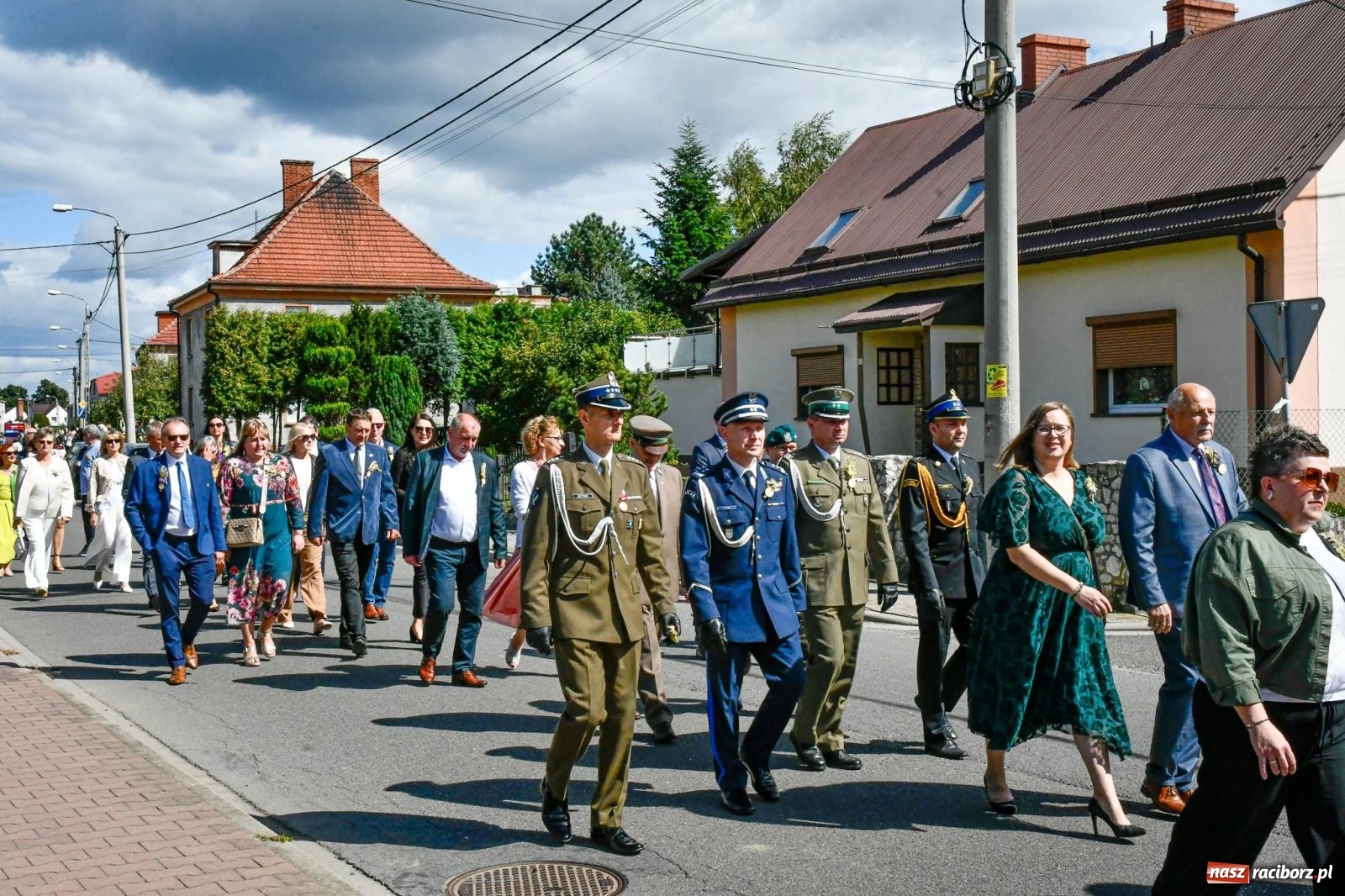 Zdjęcie w galerii na portalu naszraciborz.pl: Dożynki miejskie w Płoni. Racibórz dziękuje za plony wiadomości z regionu