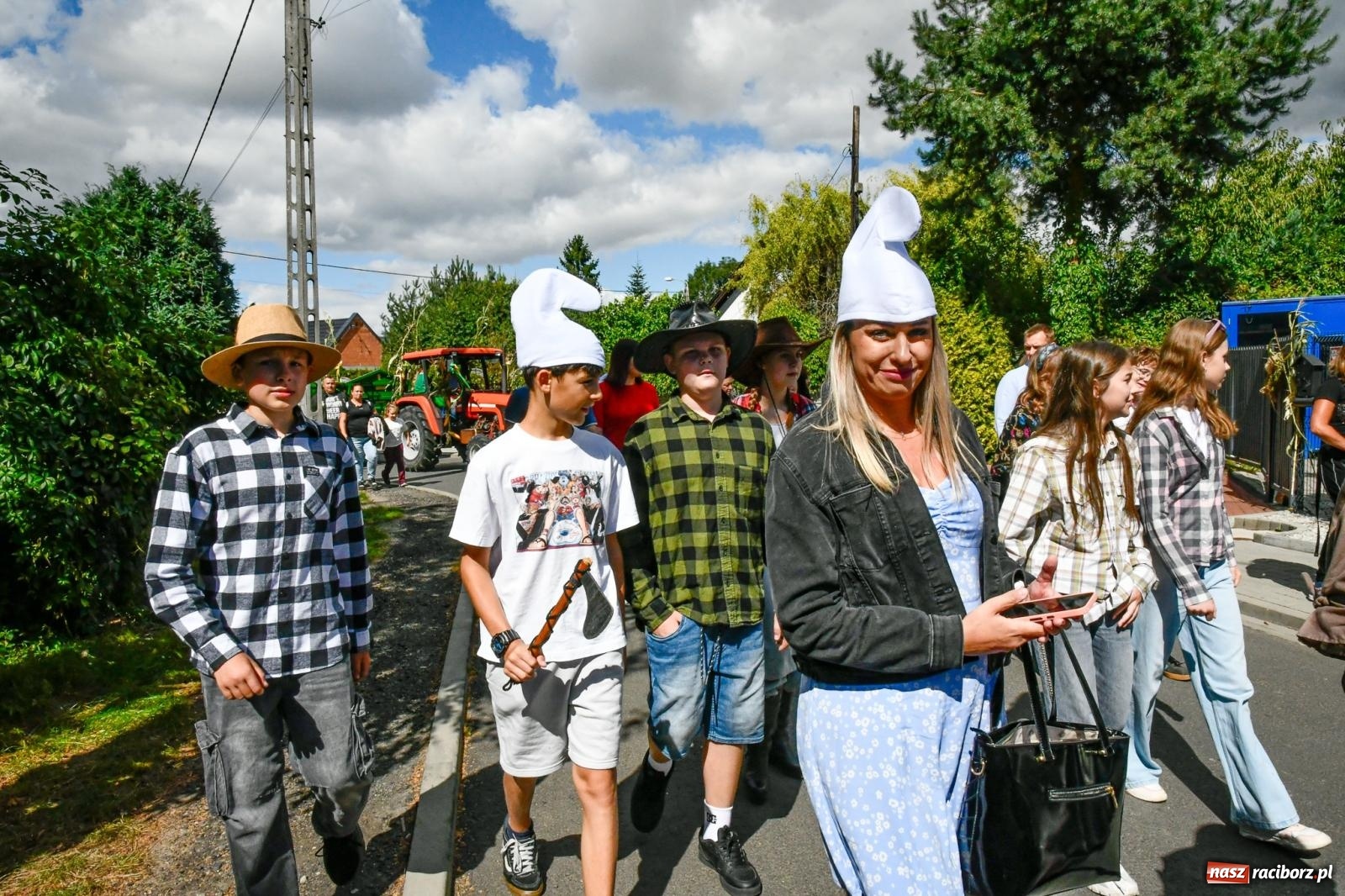 Zdjęcie w galerii na portalu naszraciborz.pl: Dożynki miejskie w Płoni. Racibórz dziękuje za plony wiadomości z regionu