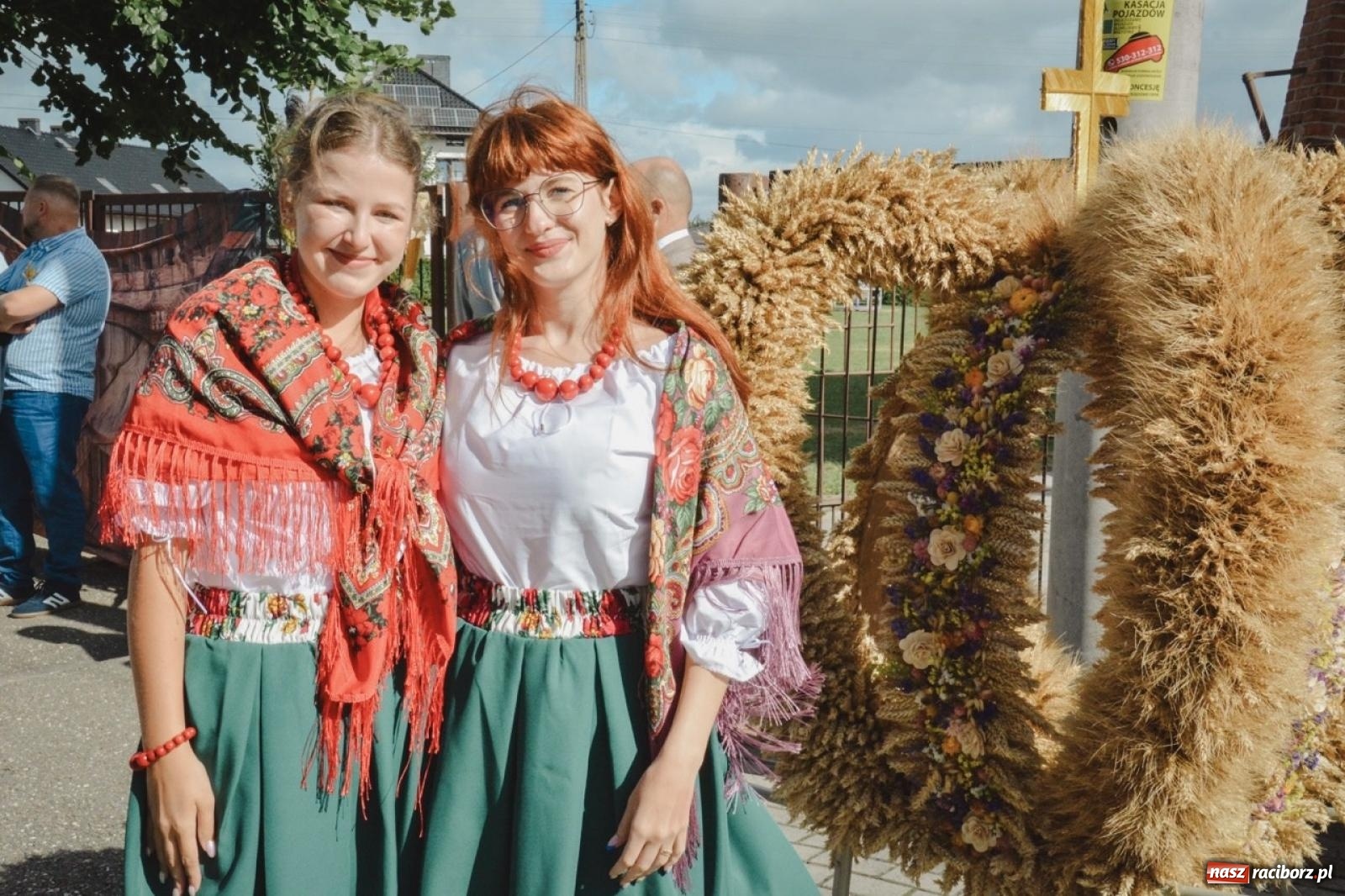 Zdjęcie w galerii na portalu naszraciborz.pl: Barwny korowód rozpoczął Gminne Dożynki w Zawadzie Książęcej [FOTO i WIDEO] wiadomości z regionu