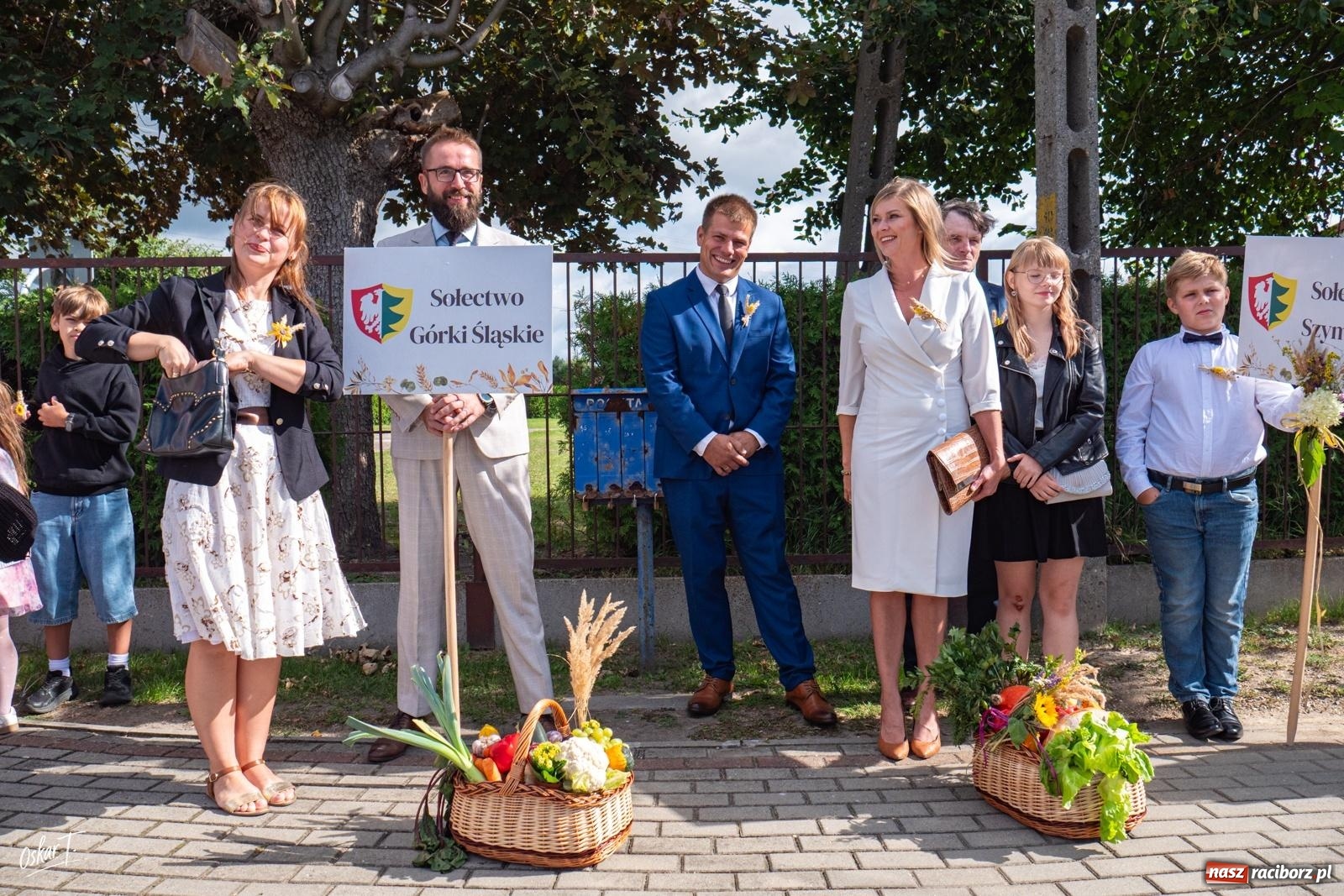 Zdjęcie w galerii na portalu naszraciborz.pl: Barwny korowód rozpoczął Gminne Dożynki w Zawadzie Książęcej [FOTO i WIDEO] wiadomości z regionu