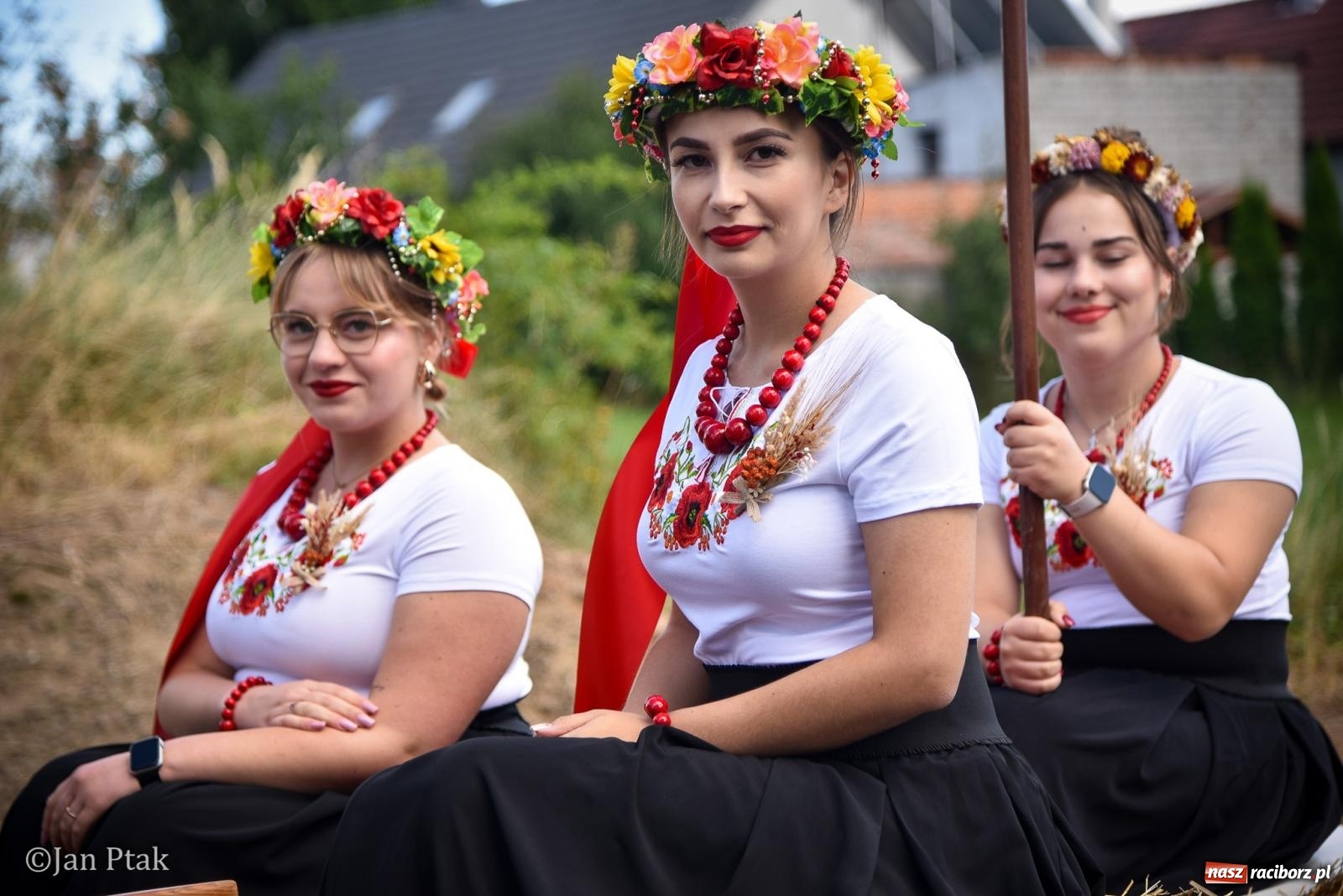 Zdjęcie w galerii na portalu naszraciborz.pl: Dożynki gminy Krzanowice w Wojnowicach. Za nami uroczysty korowód [FOTO i WIDEO] wiadomości z regionu