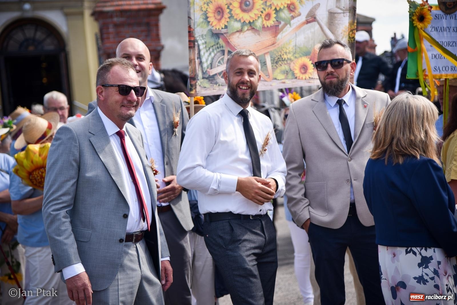 Zdjęcie w galerii na portalu naszraciborz.pl: Dożynki gminy Krzanowice w Wojnowicach. Za nami uroczysty korowód [FOTO i WIDEO] wiadomości z regionu