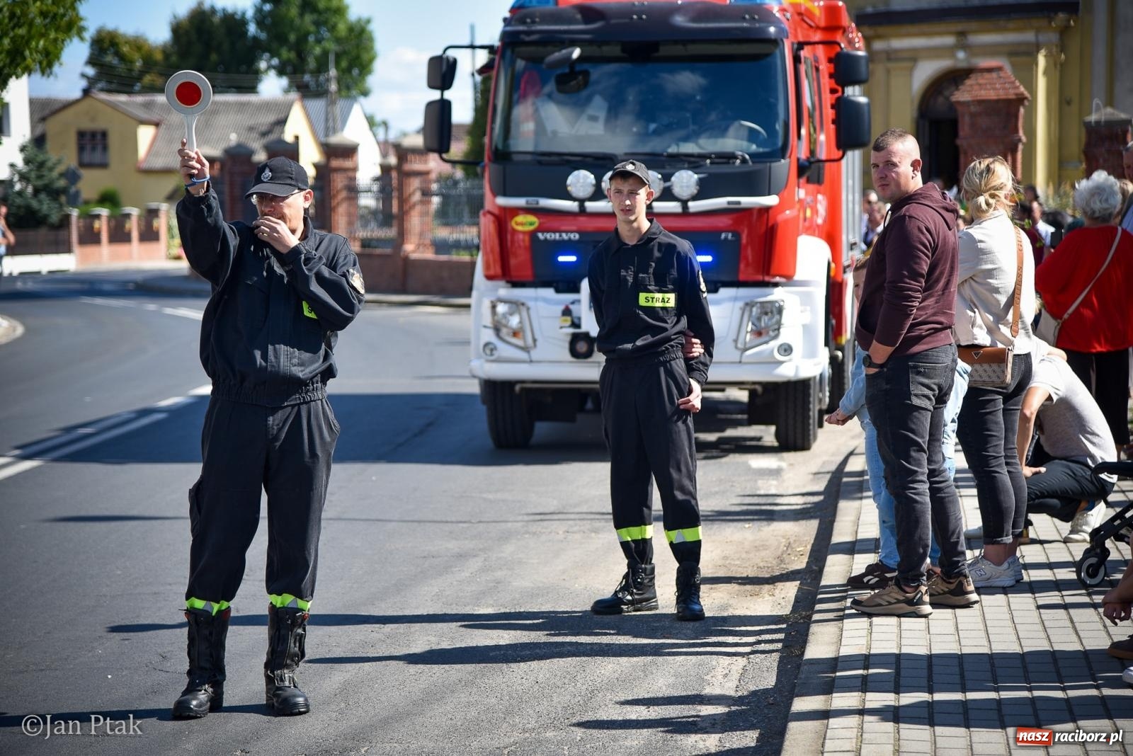 Zdjęcie w galerii na portalu naszraciborz.pl: Dożynki gminy Krzanowice w Wojnowicach. Za nami uroczysty korowód [FOTO i WIDEO] wiadomości z regionu