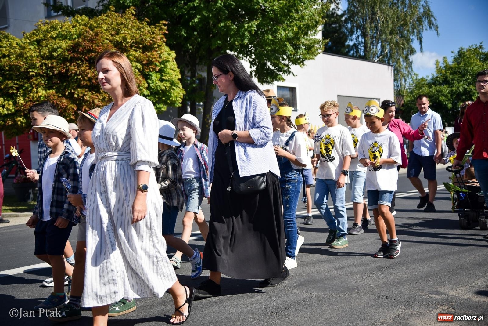 Zdjęcie w galerii na portalu naszraciborz.pl: Dożynki gminy Krzanowice w Wojnowicach. Za nami uroczysty korowód [FOTO i WIDEO] wiadomości z regionu
