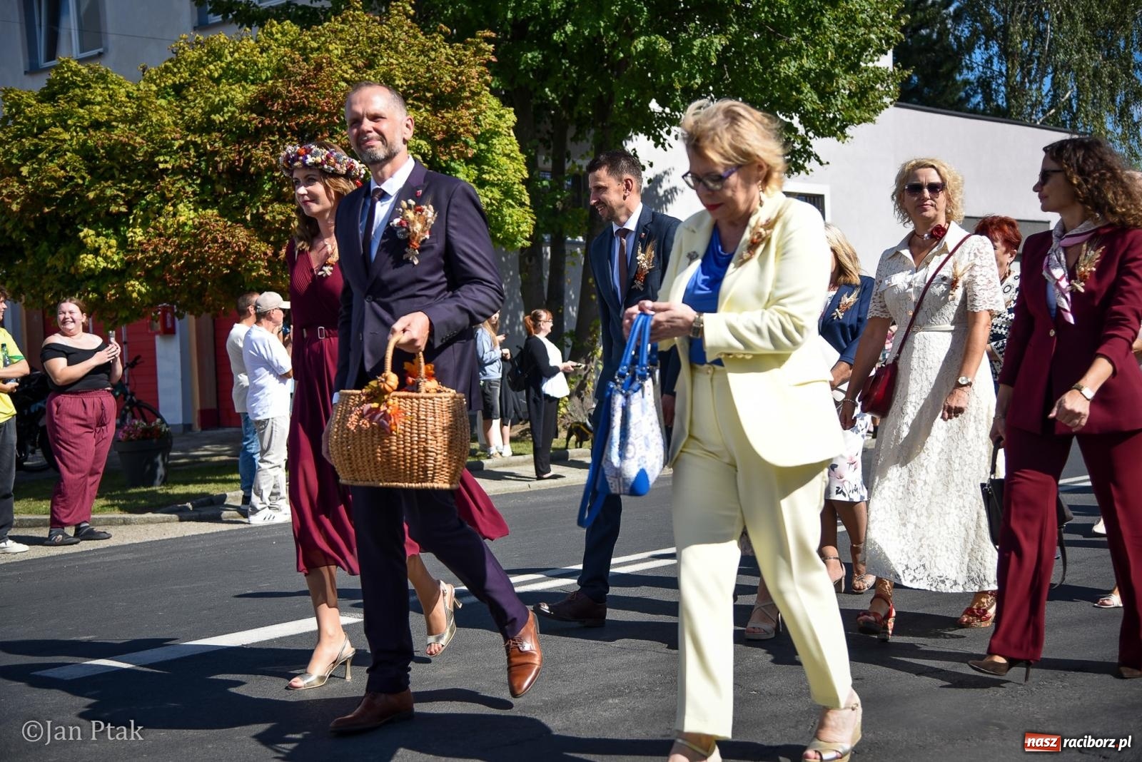 Zdjęcie w galerii na portalu naszraciborz.pl: Dożynki gminy Krzanowice w Wojnowicach. Za nami uroczysty korowód [FOTO i WIDEO] wiadomości z regionu