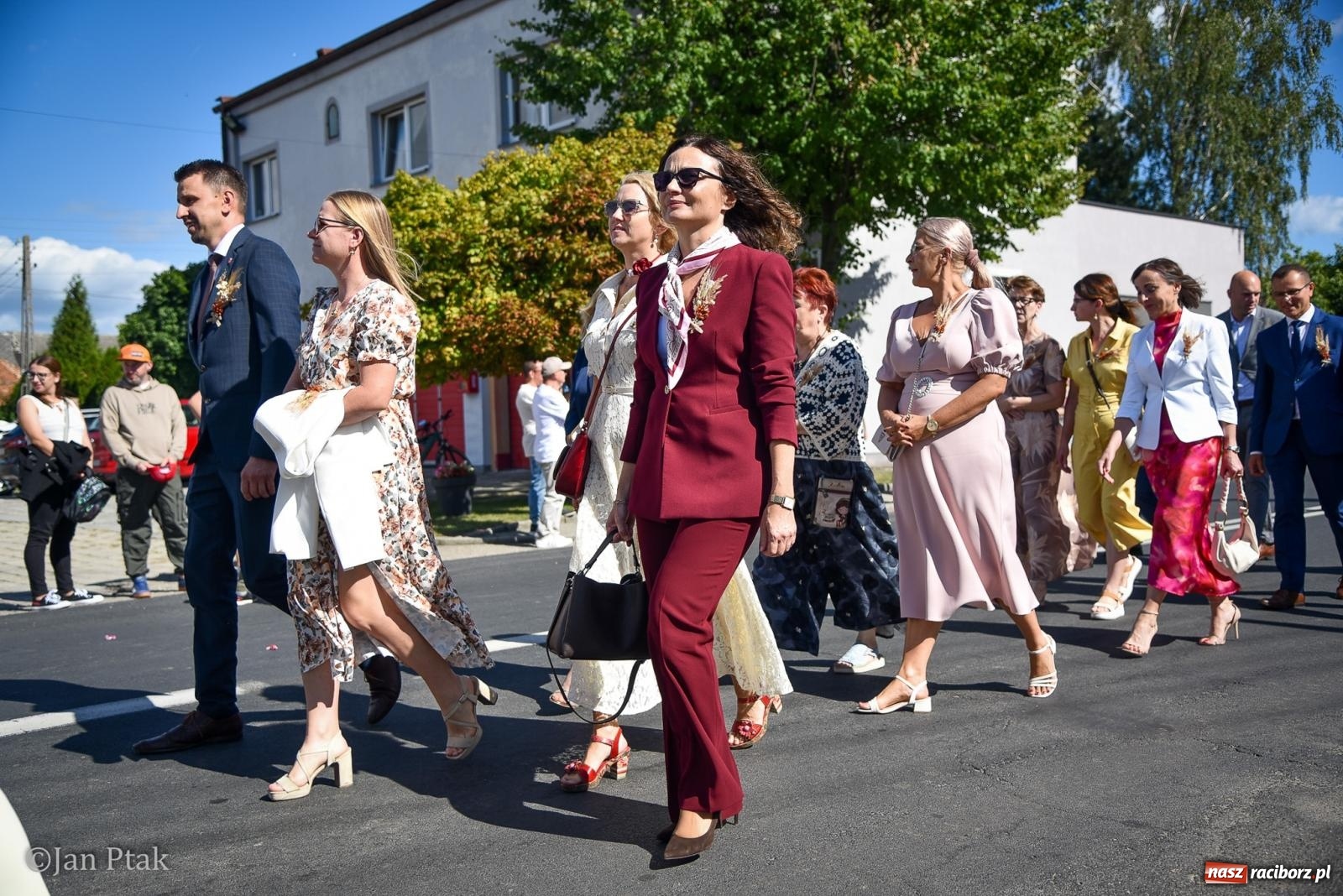 Zdjęcie w galerii na portalu naszraciborz.pl: Dożynki gminy Krzanowice w Wojnowicach. Za nami uroczysty korowód [FOTO i WIDEO] wiadomości z regionu