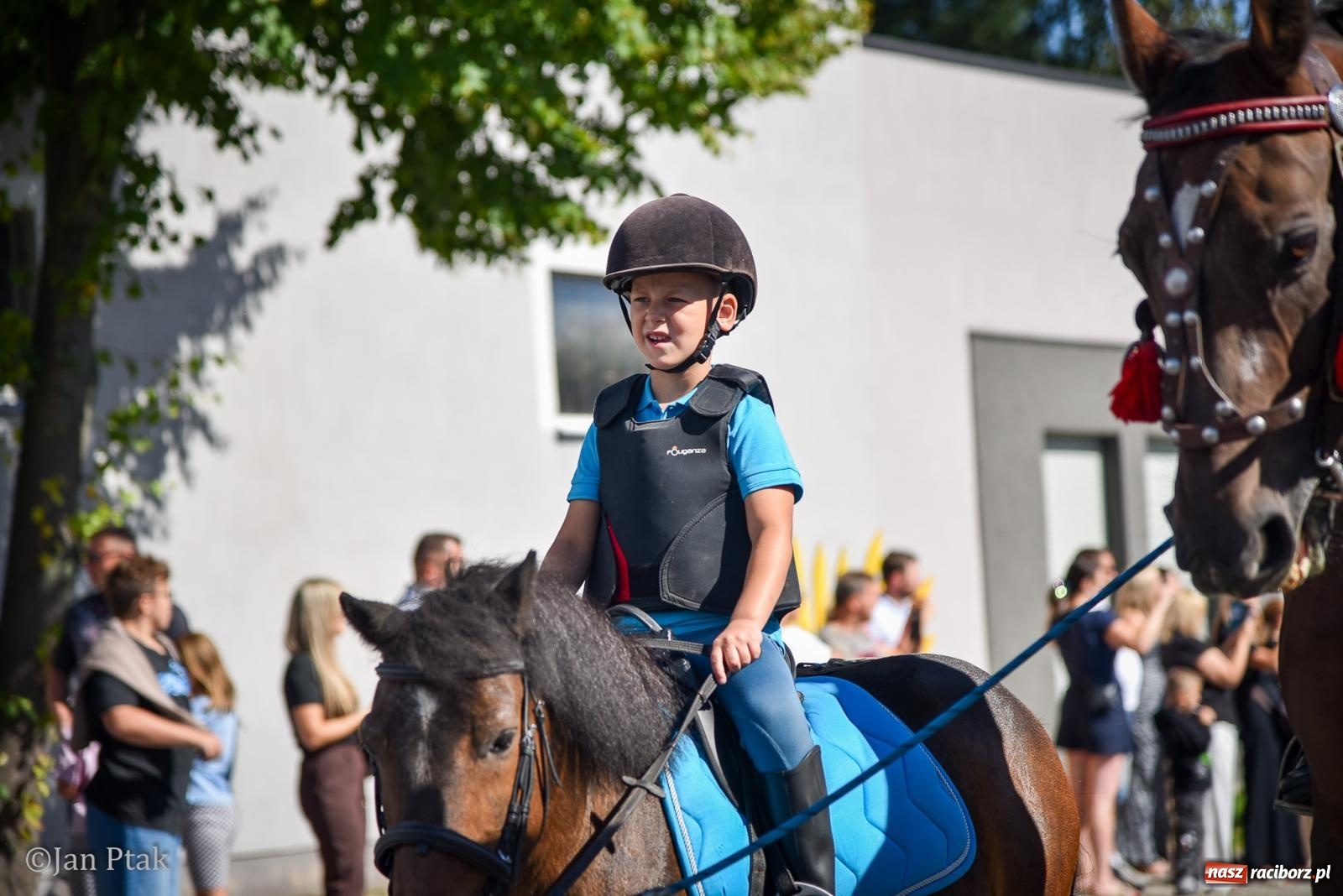 Zdjęcie w galerii na portalu naszraciborz.pl: Dożynki gminy Krzanowice w Wojnowicach. Za nami uroczysty korowód [FOTO i WIDEO] wiadomości z regionu