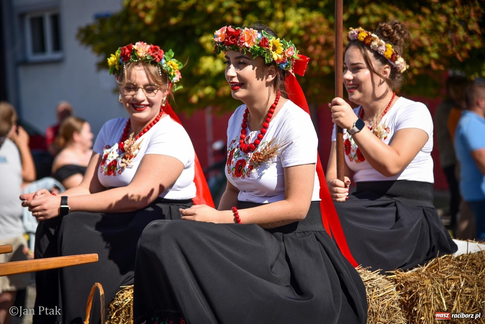 Zdjęcie w galerii na portalu naszraciborz.pl: Dożynki gminy Krzanowice w Wojnowicach. Za nami uroczysty korowód [FOTO i WIDEO] wiadomości z regionu