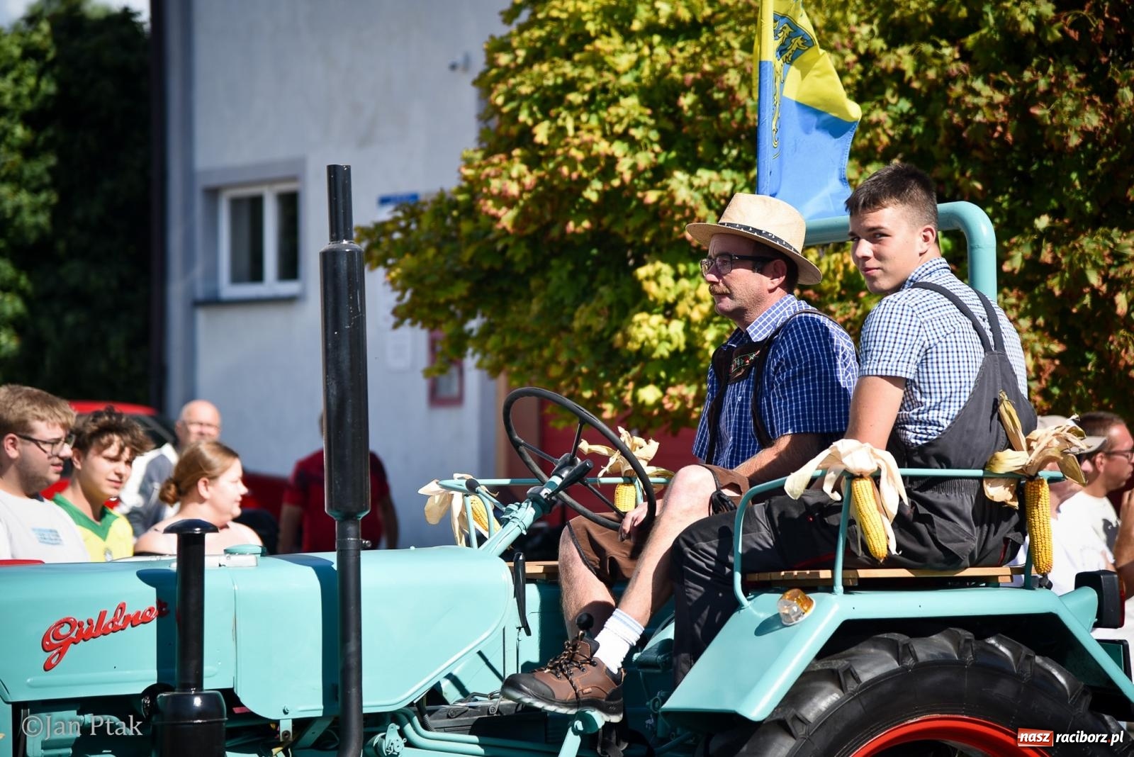 Zdjęcie w galerii na portalu naszraciborz.pl: Dożynki gminy Krzanowice w Wojnowicach. Za nami uroczysty korowód [FOTO i WIDEO] wiadomości z regionu