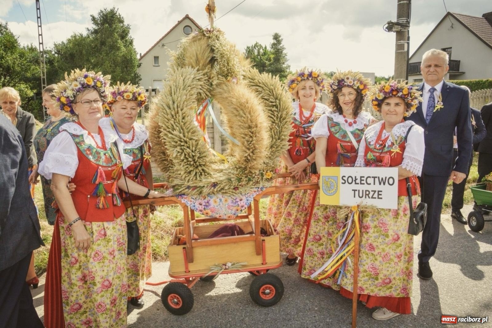 Zdjęcie w galerii na portalu naszraciborz.pl: Dożynki Gminne 2026 w Rudzie Kozielskiej. Mieszkańcy podziękowali za tegoroczne plony [FOTO i WIDEO] wiadomości z regionu