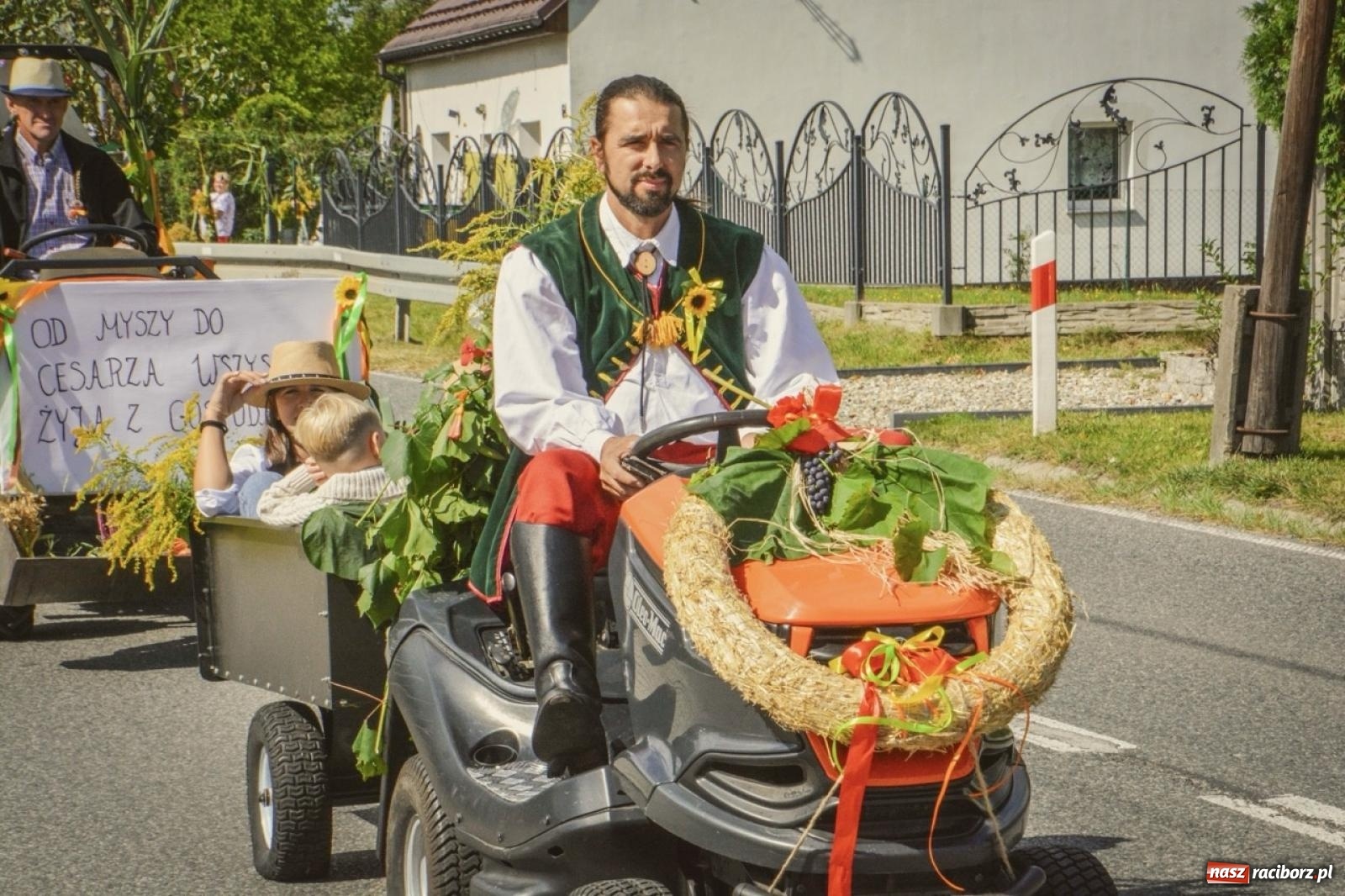 Zdjęcie w galerii na portalu naszraciborz.pl: Dożynki Gminne 2026 w Rudzie Kozielskiej. Mieszkańcy podziękowali za tegoroczne plony [FOTO i WIDEO] wiadomości z regionu