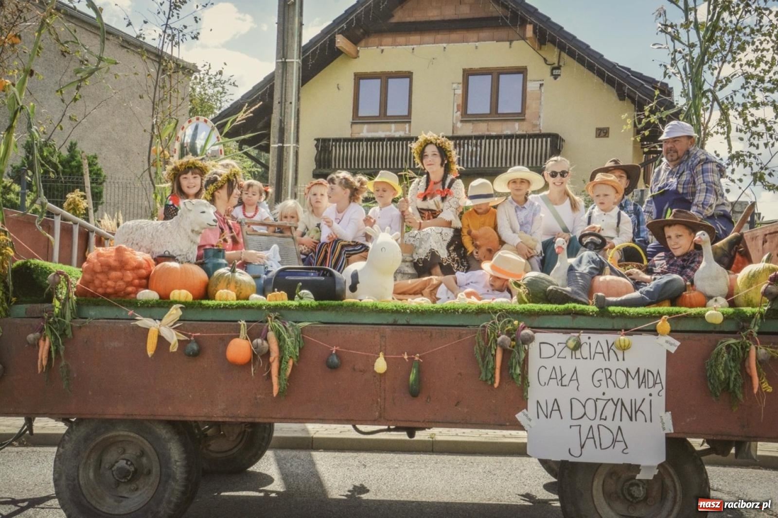 Zdjęcie w galerii na portalu naszraciborz.pl: Dożynki Gminne 2026 w Rudzie Kozielskiej. Mieszkańcy podziękowali za tegoroczne plony [FOTO i WIDEO] wiadomości z regionu
