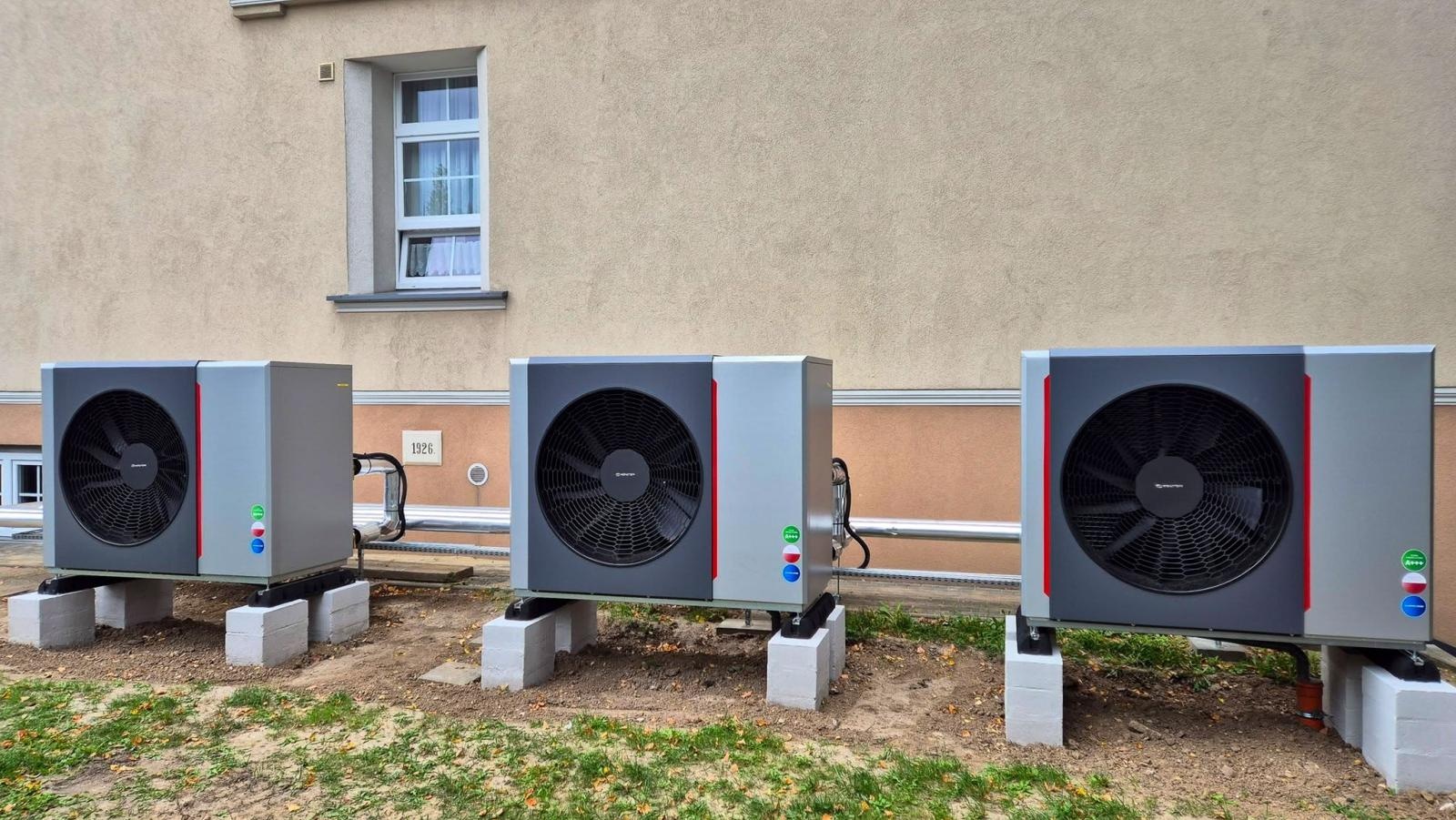Zdjęcie w galerii na portalu naszraciborz.pl: Kolejna ważna inwestycja w Gminie Krzanowice. Fotowoltaika i pompy ciepła wiadomości z regionu