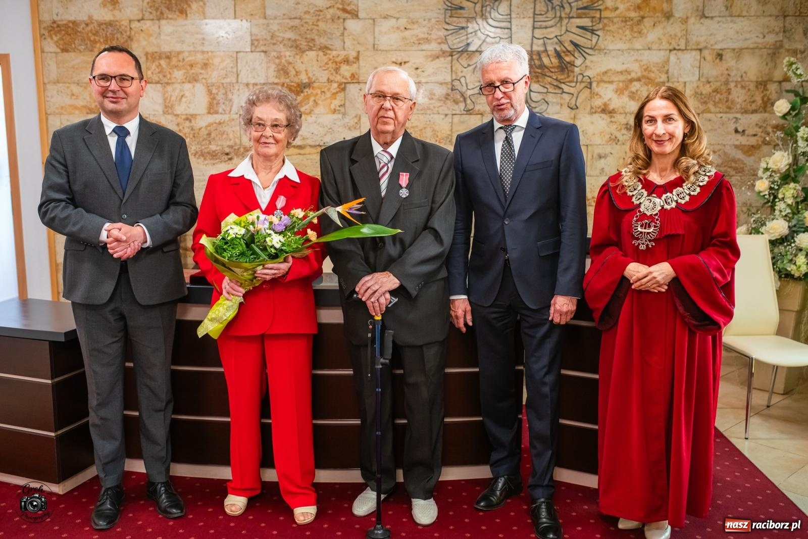 Zdjęcie w galerii na portalu naszraciborz.pl: Gdy dwa serca się kochają, wszystkie trudy pokonają. Złote gody w raciborskim USC [FOTO i WIDEO] wiadomości z regionu