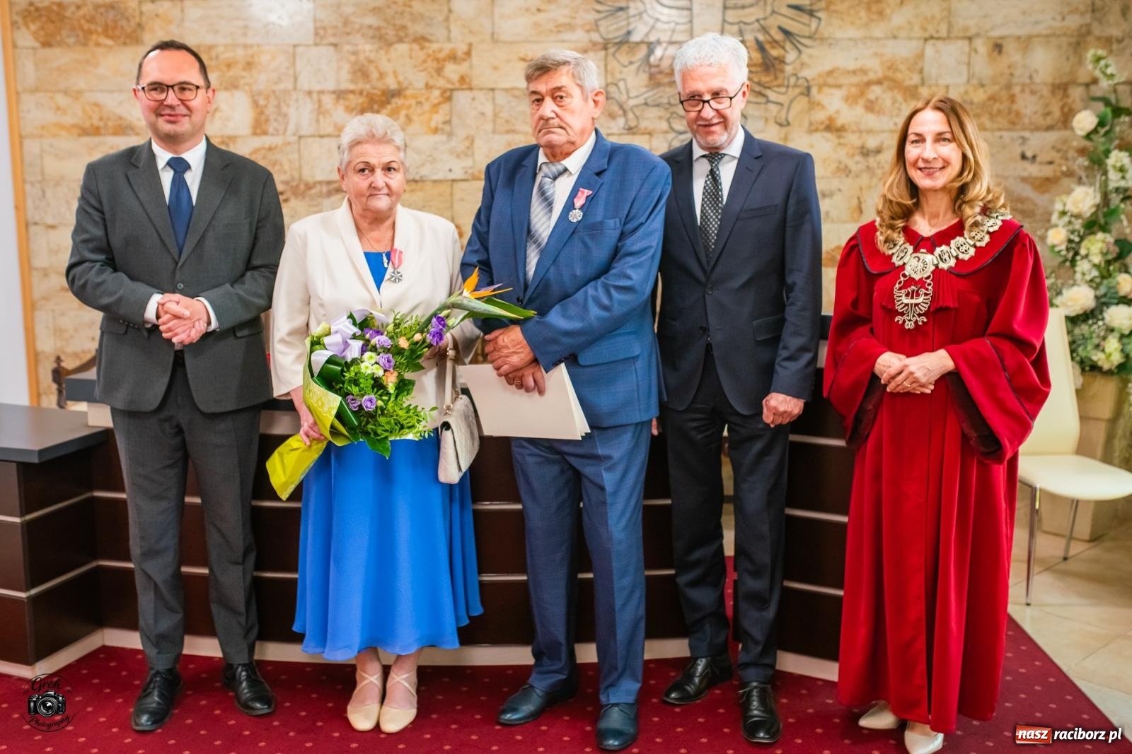 Zdjęcie w galerii na portalu naszraciborz.pl: Gdy dwa serca się kochają, wszystkie trudy pokonają. Złote gody w raciborskim USC [FOTO i WIDEO] wiadomości z regionu